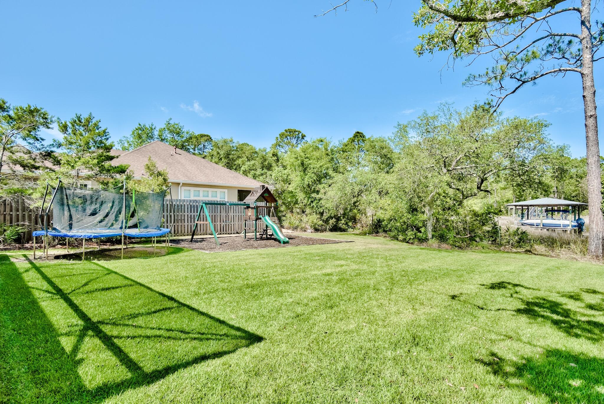 RIVER BEND - Residential