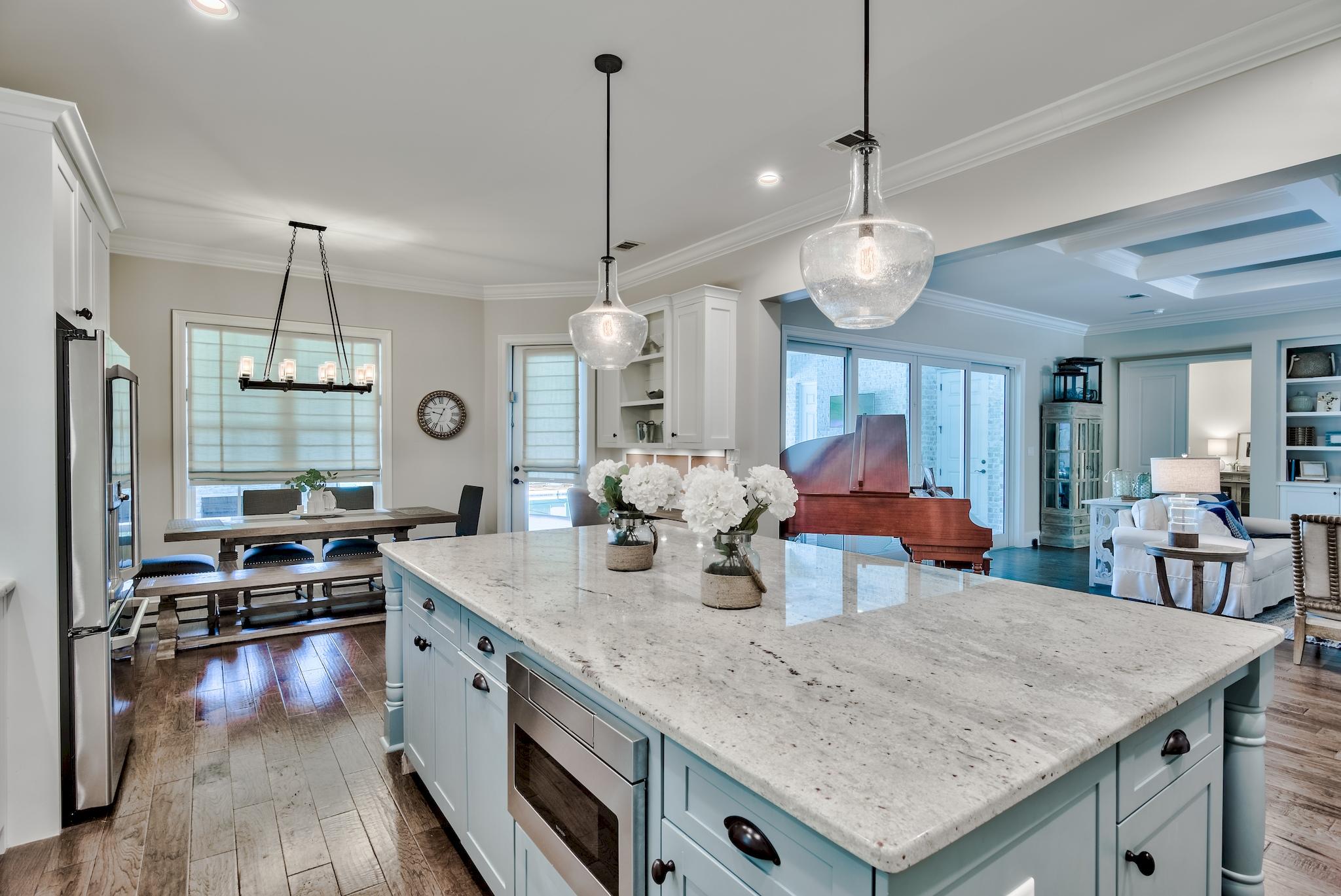 RIVER BEND - Residential