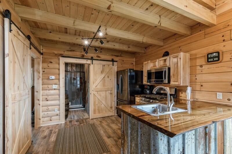 PARADISE ISLAND - Residential