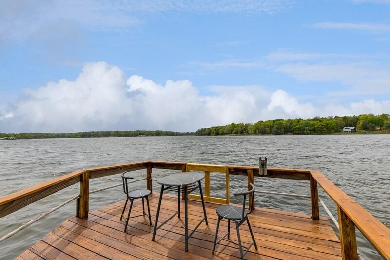 PARADISE ISLAND - Residential