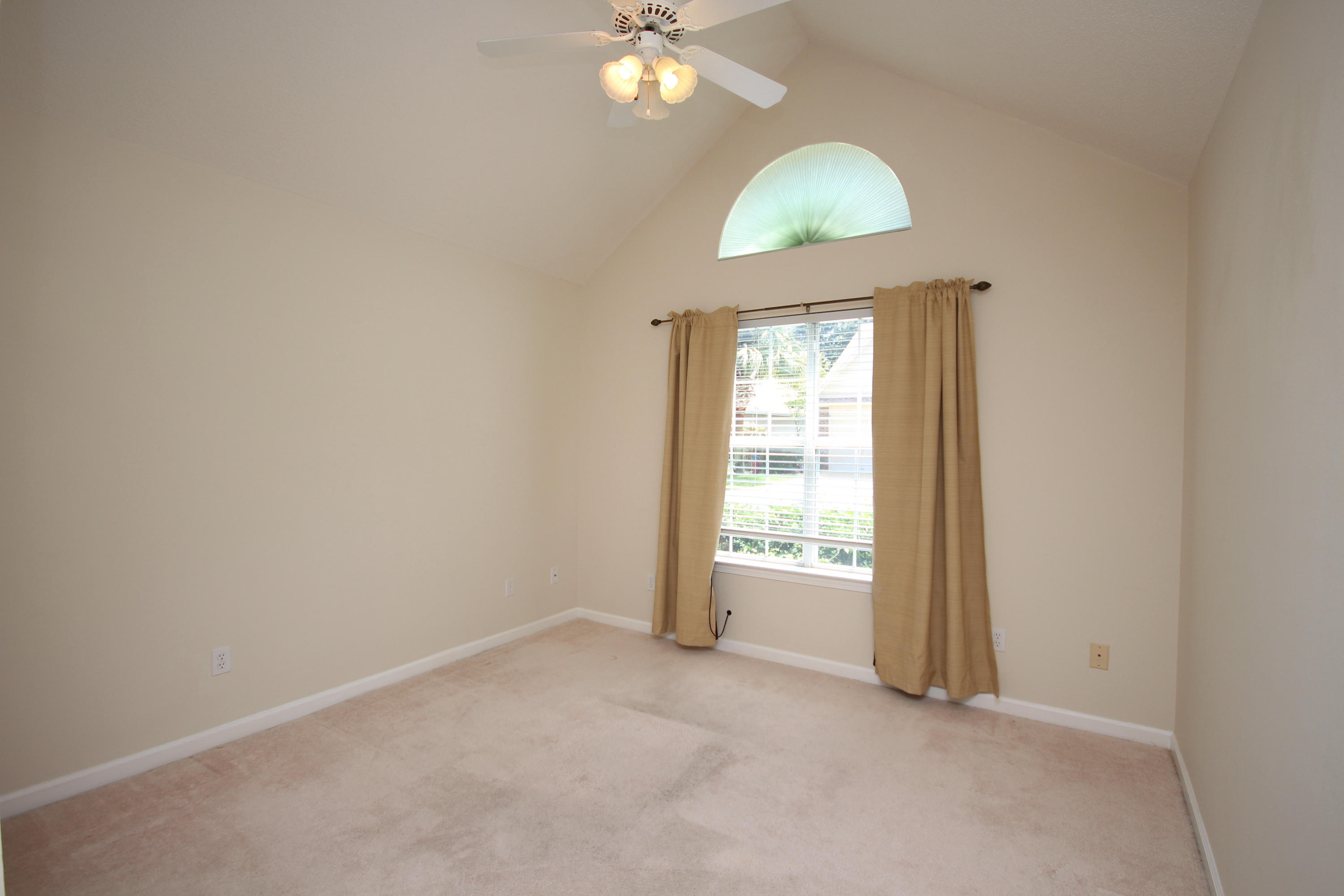 FAIRWAY LAKES PH 2 - Residential