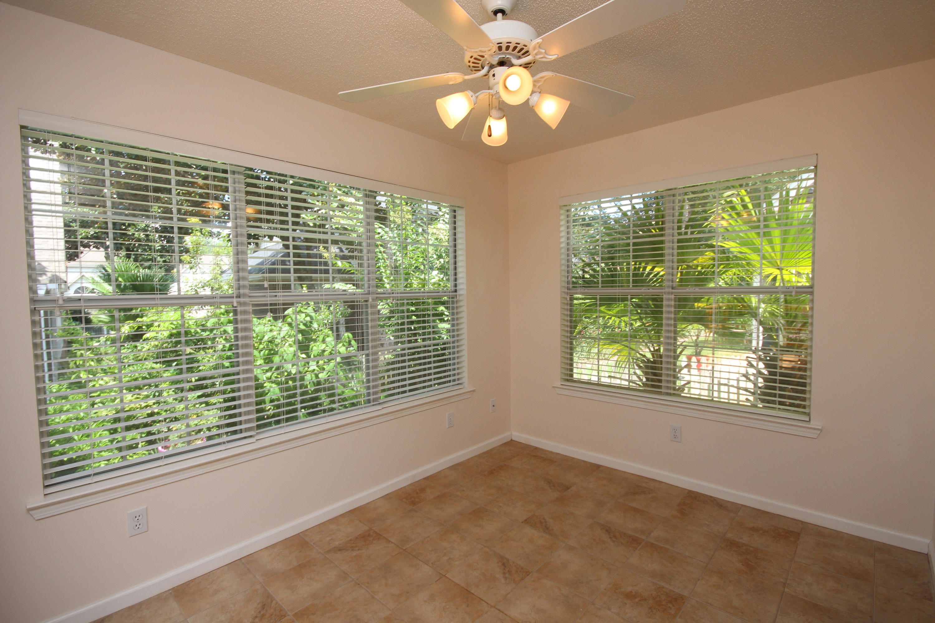 FAIRWAY LAKES PH 2 - Residential