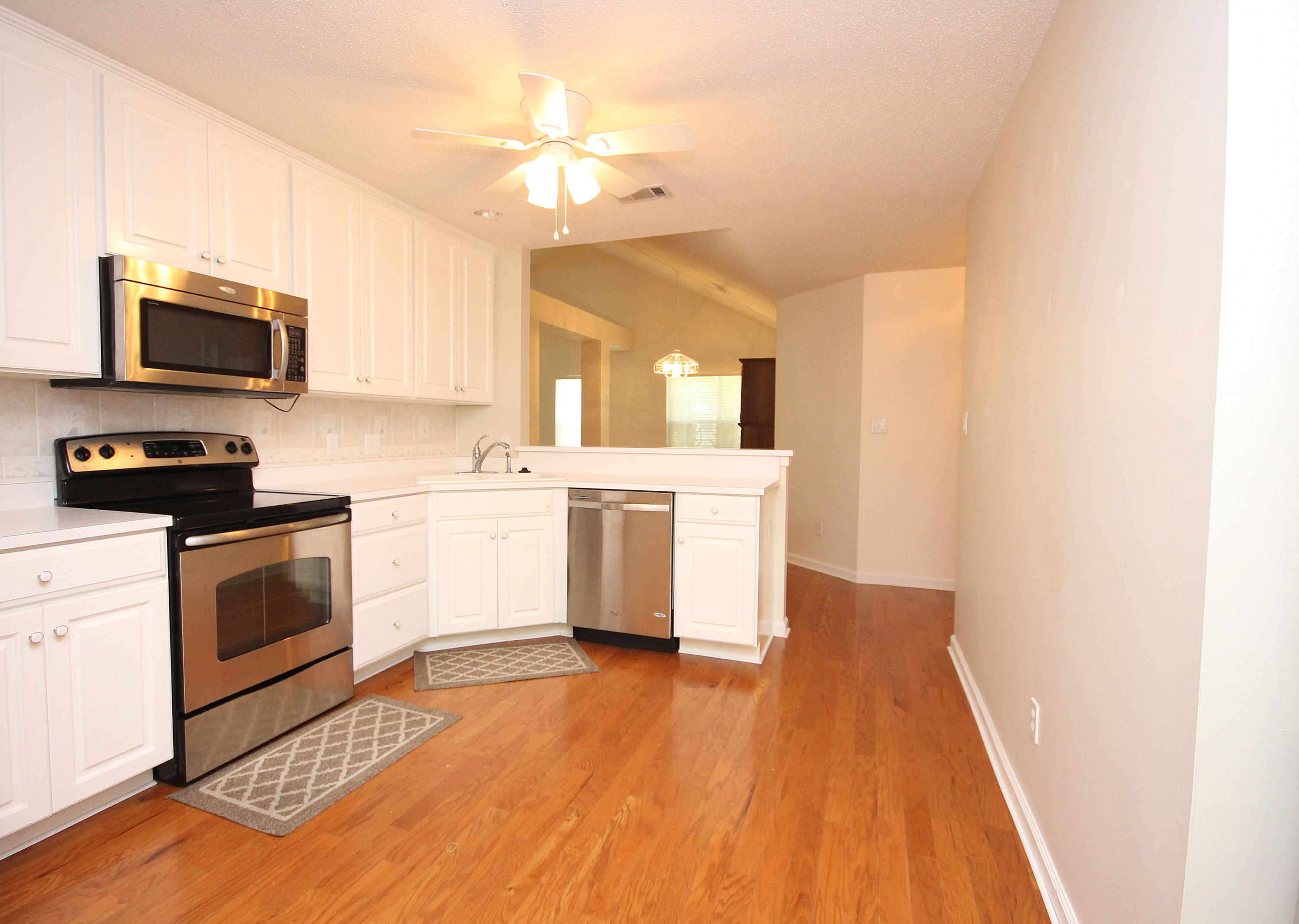 FAIRWAY LAKES PH 2 - Residential