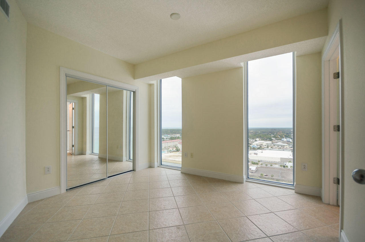 PALAZZO CONDOMINIUM - Residential