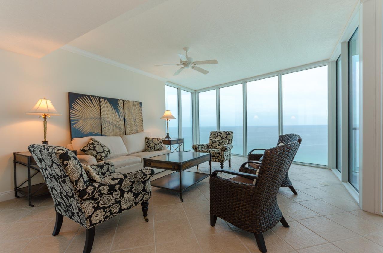 PALAZZO CONDOMINIUM - Residential