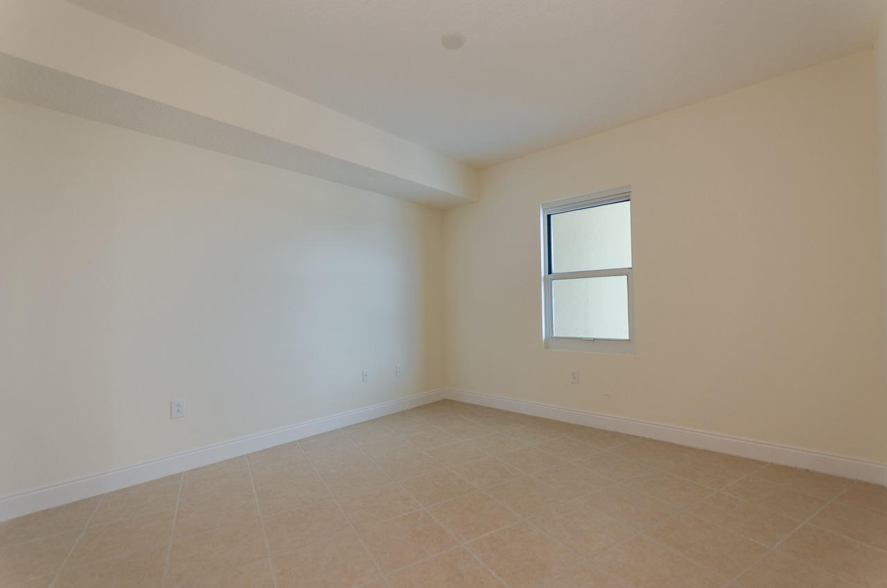 PALAZZO CONDOMINIUM - Residential
