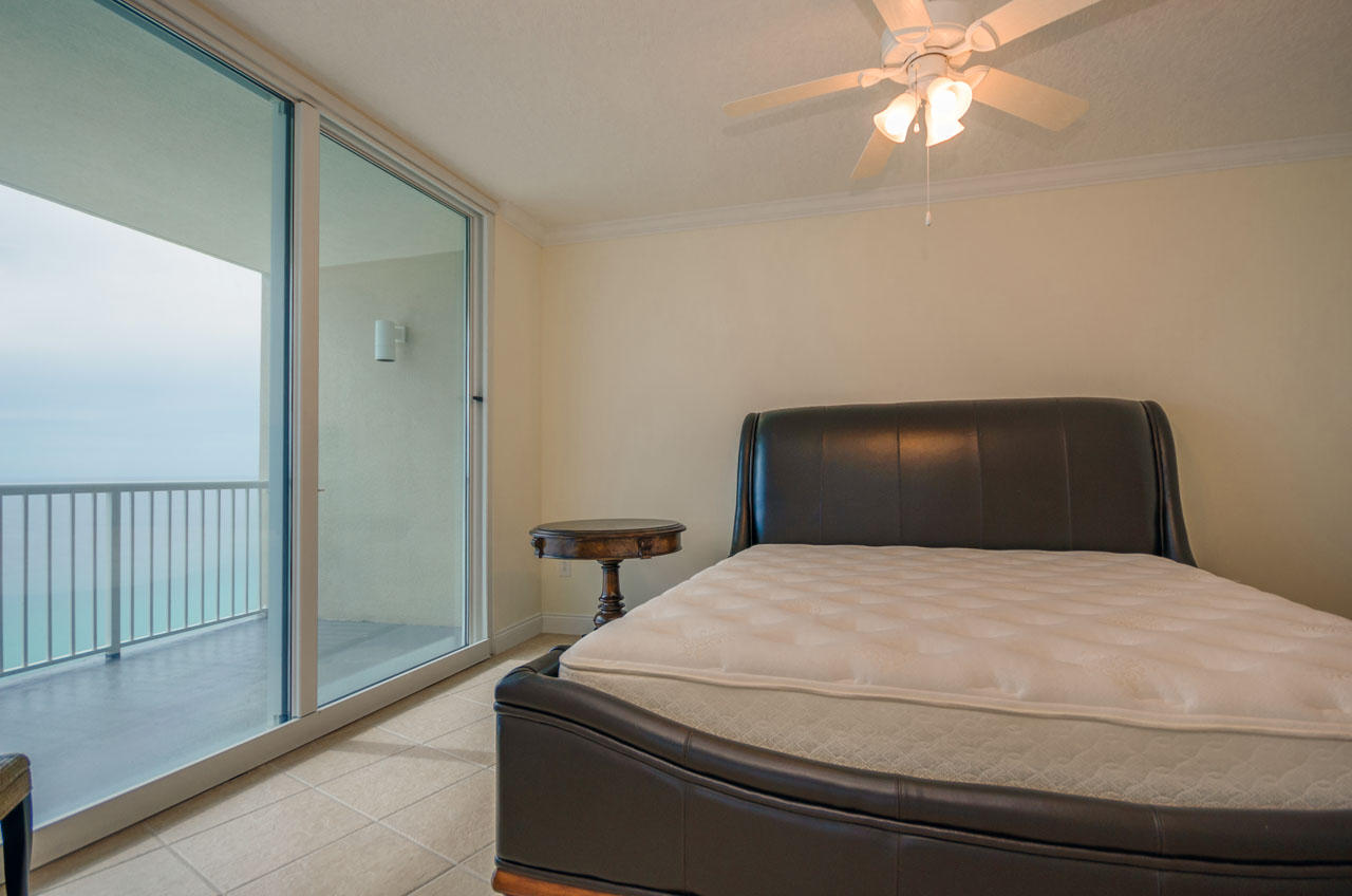 PALAZZO CONDOMINIUM - Residential