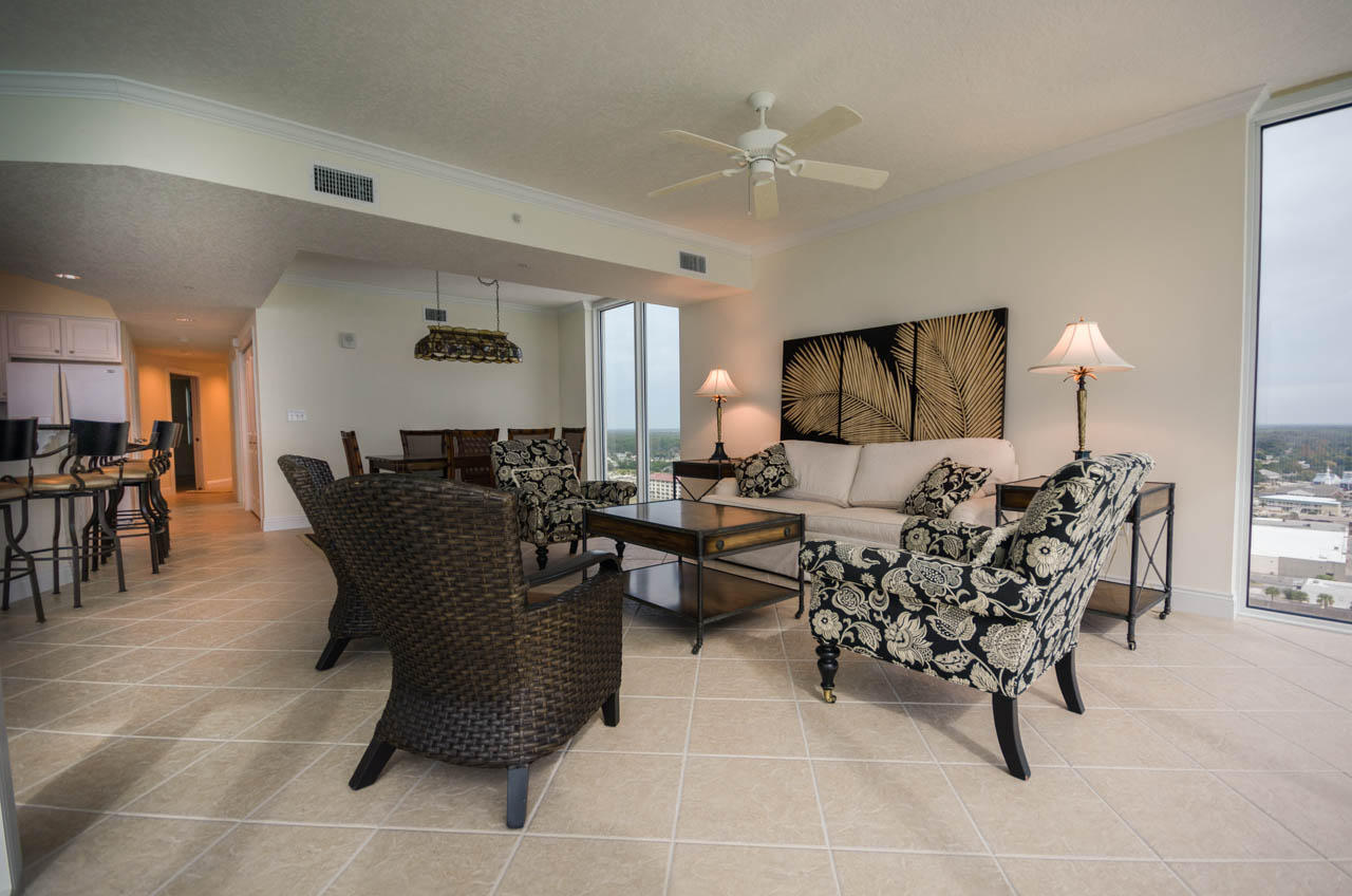 PALAZZO CONDOMINIUM - Residential