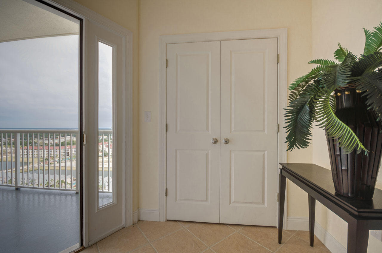 PALAZZO CONDOMINIUM - Residential