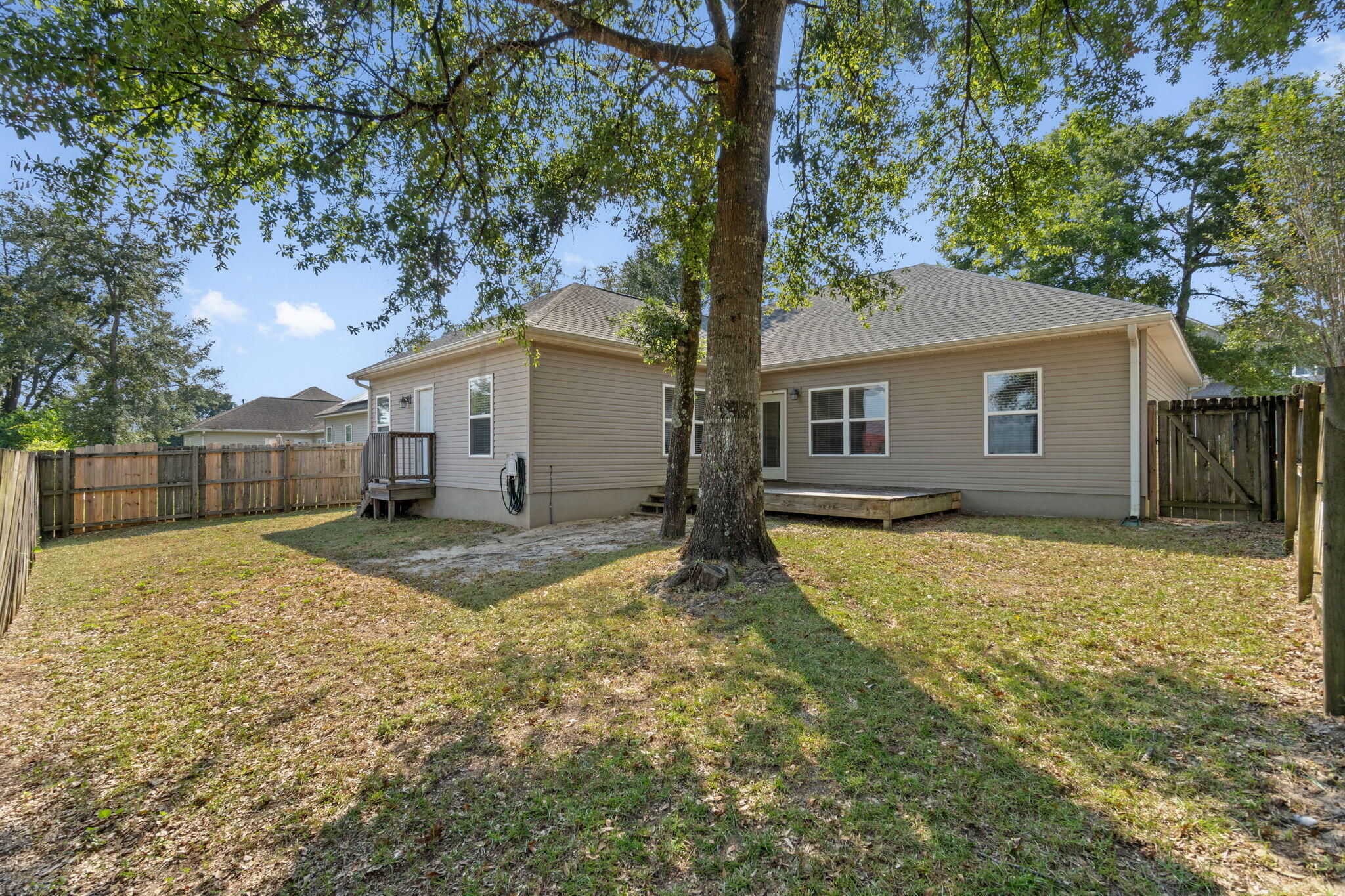 HERITAGE MANOR - Residential