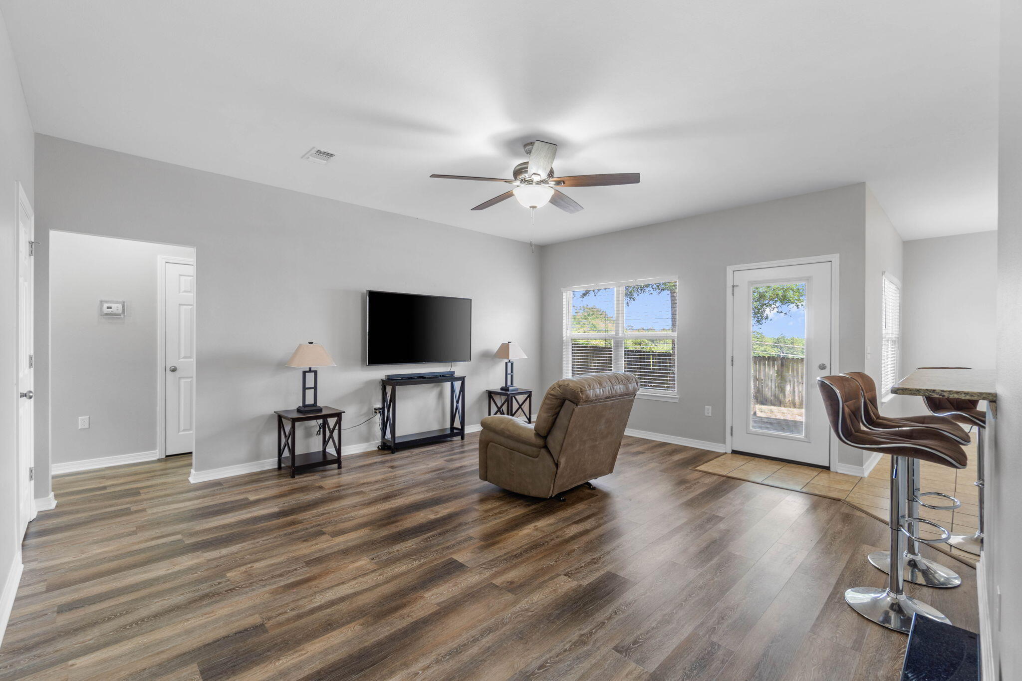 HERITAGE MANOR - Residential