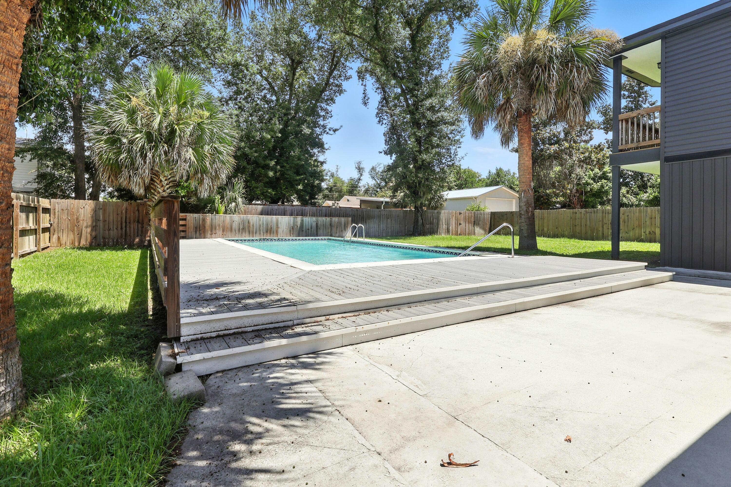 COVE THE - Residential