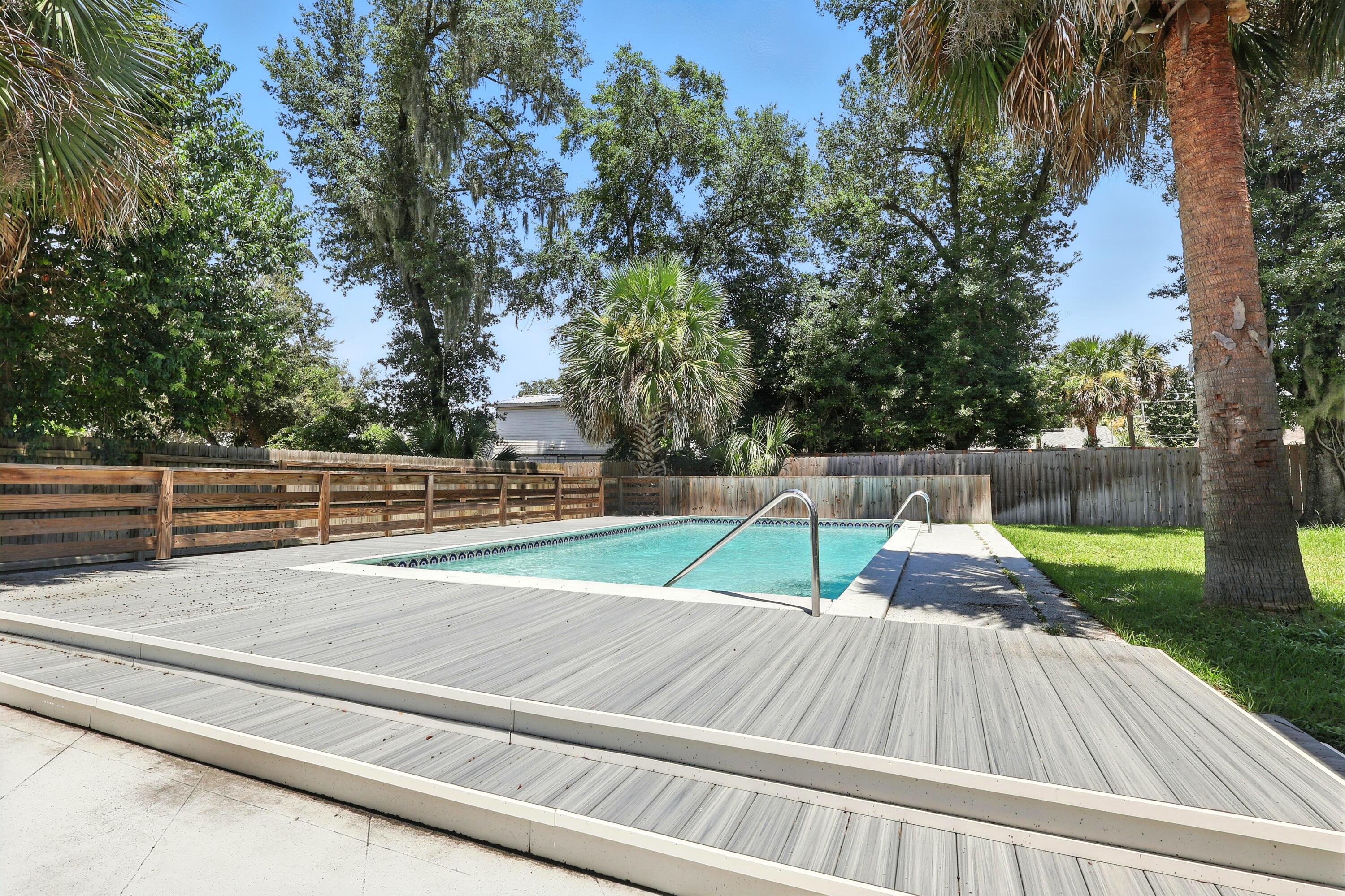 COVE THE - Residential