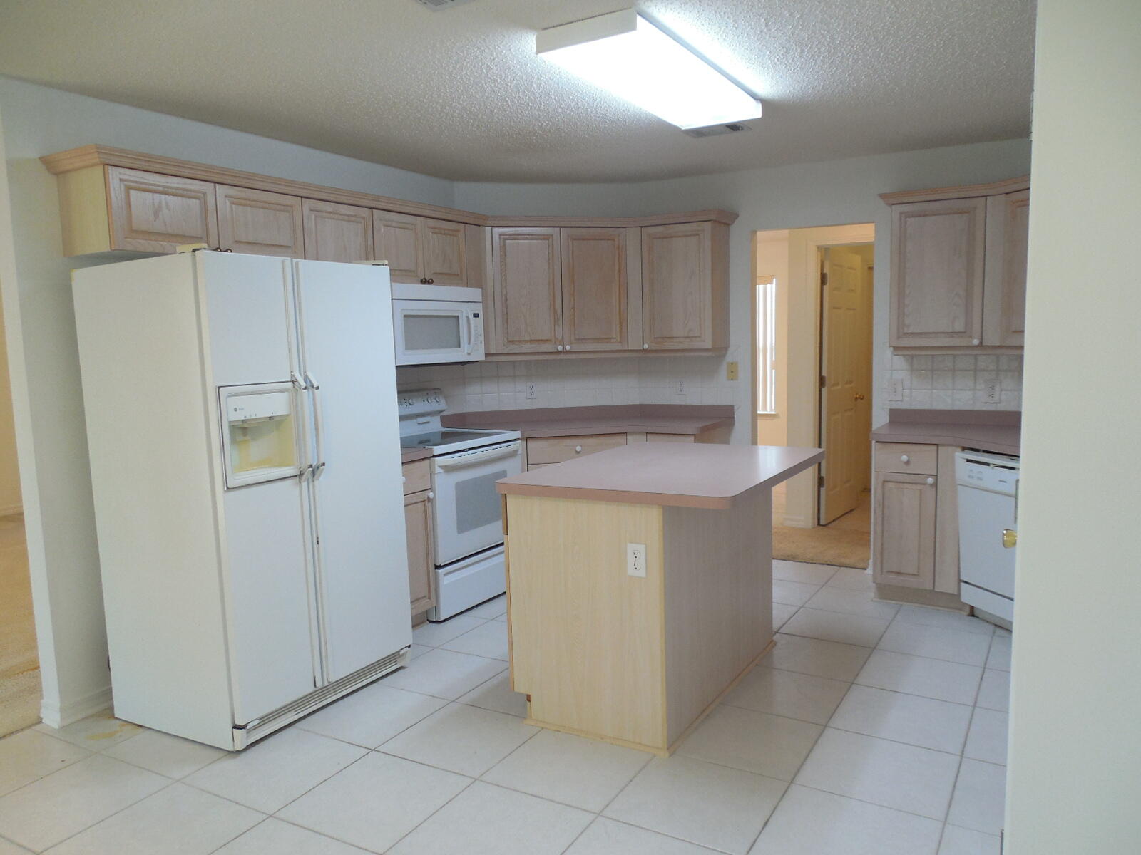 SANDY BEACH ESTATES - Residential