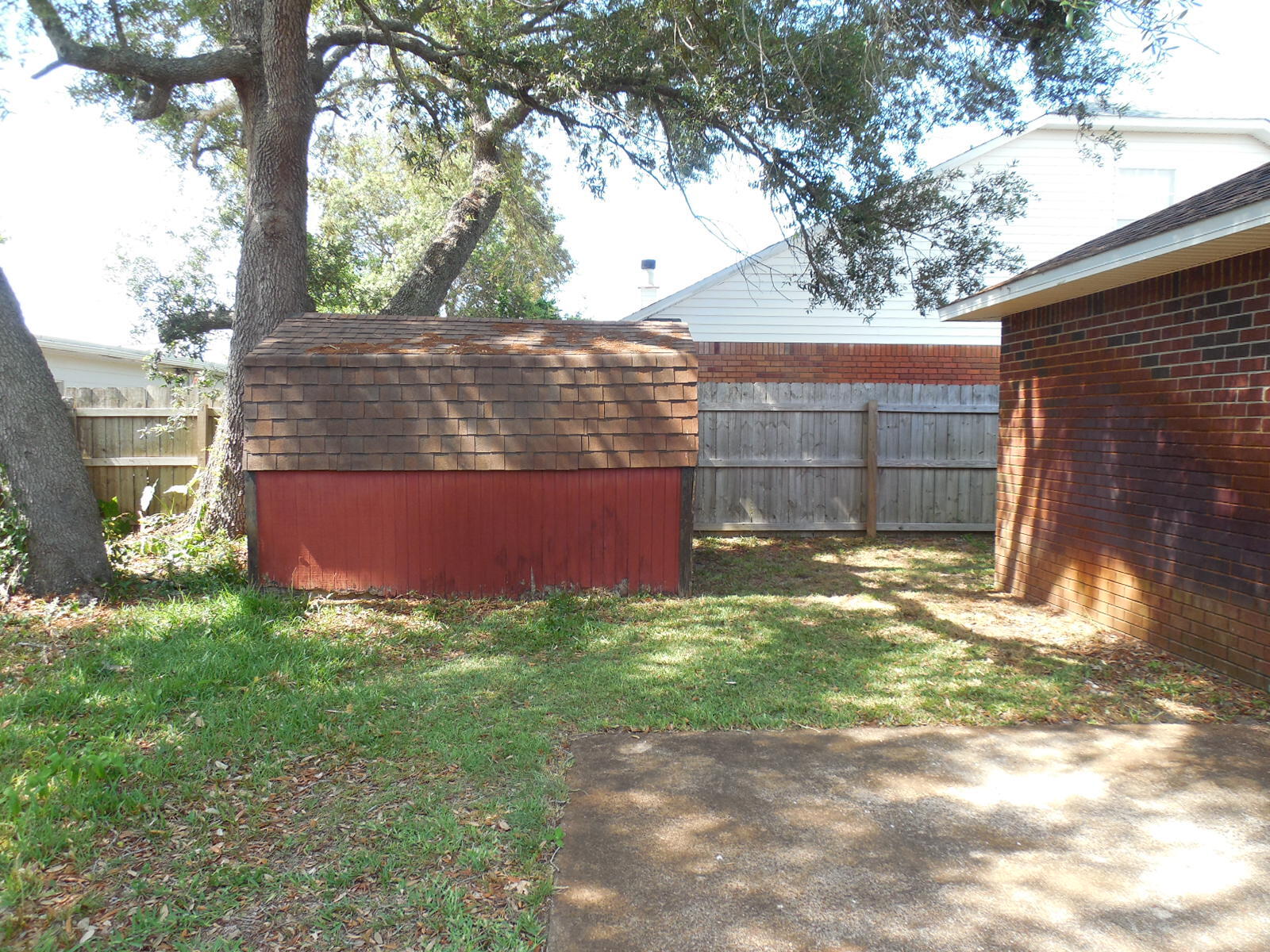 SANDY BEACH ESTATES - Residential