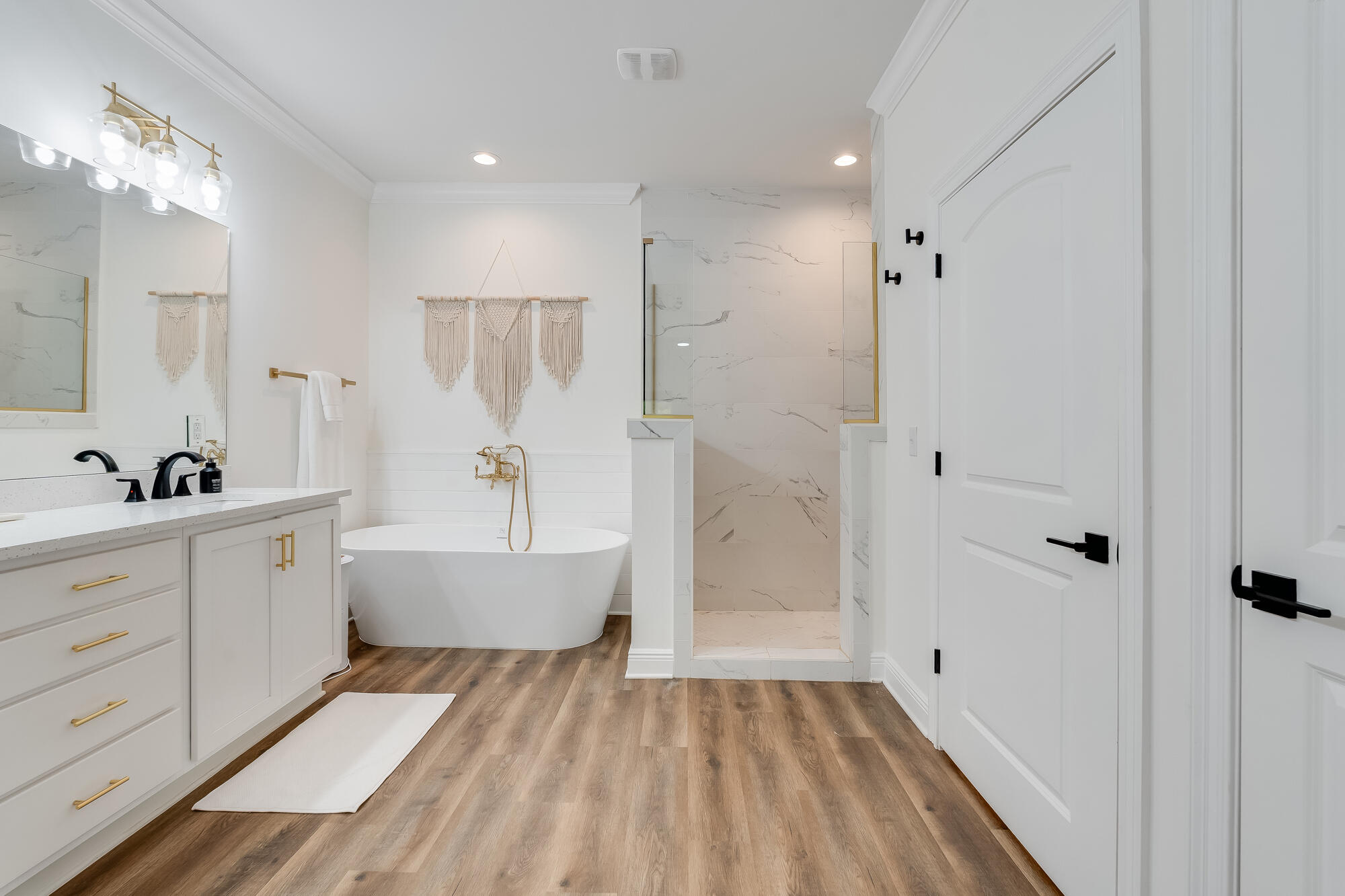 BEAR CREEK COTTAGES - Residential