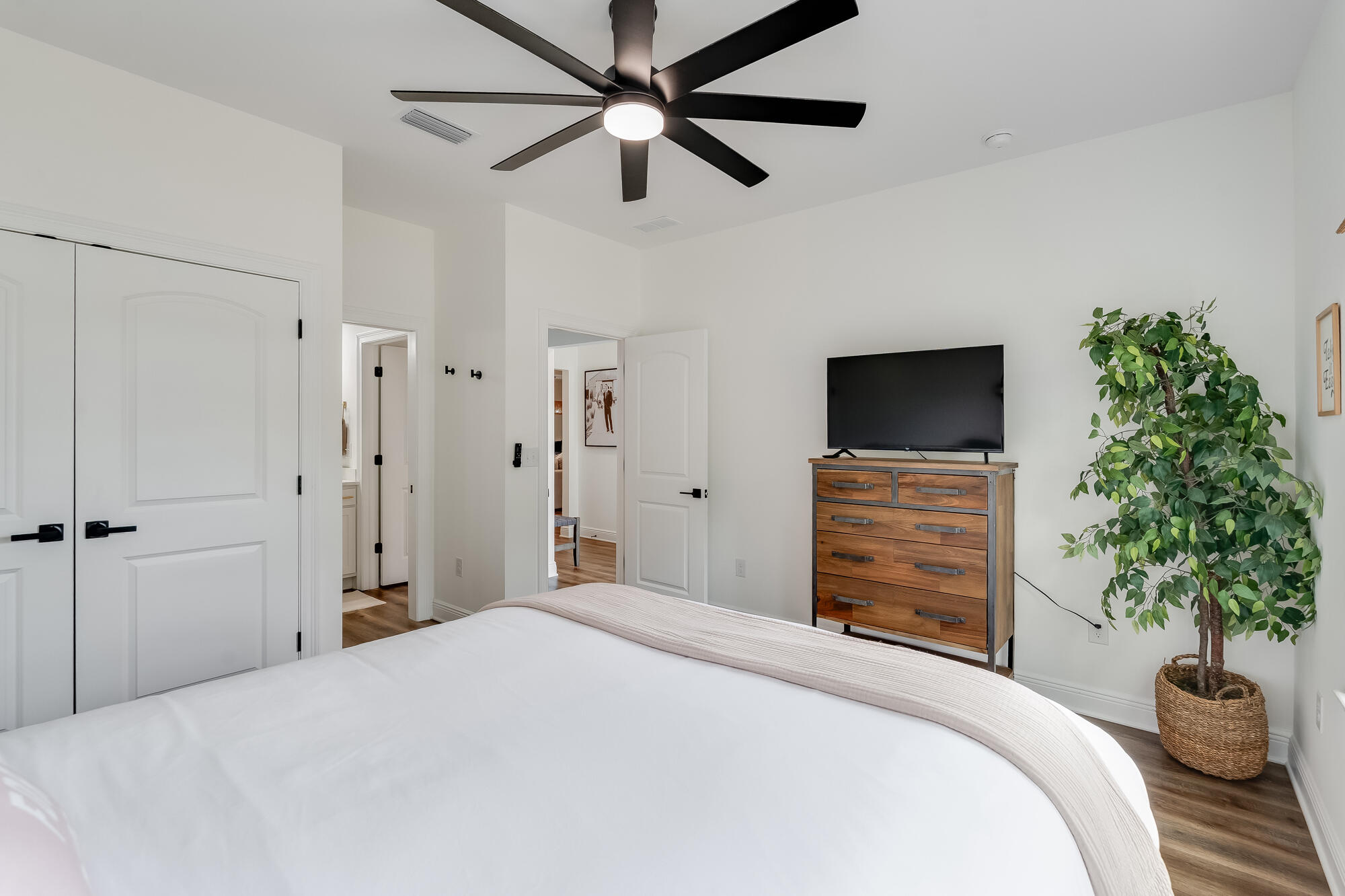 BEAR CREEK COTTAGES - Residential