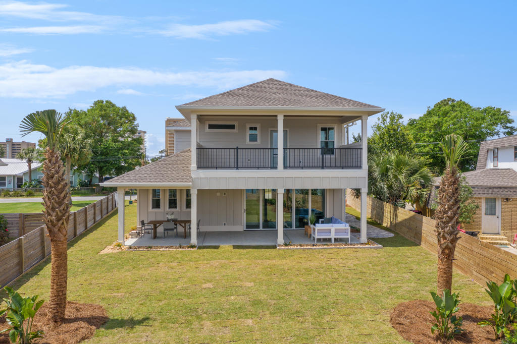 HOLIDAY BEACH UNIT 07 - Residential