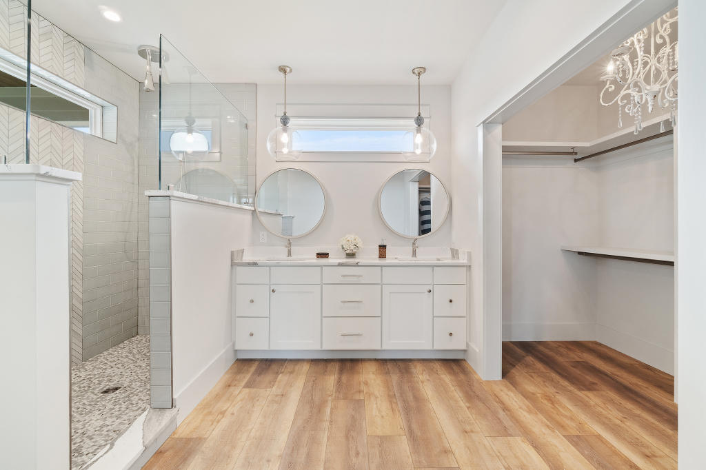 HOLIDAY BEACH UNIT 07 - Residential