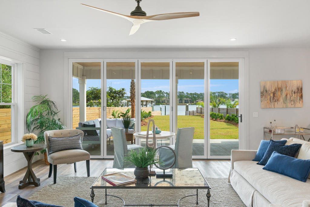 HOLIDAY BEACH UNIT 07 - Residential