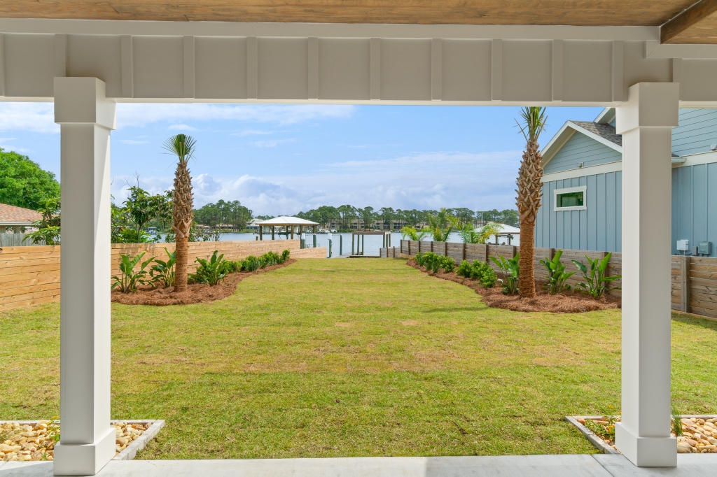 HOLIDAY BEACH UNIT 07 - Residential