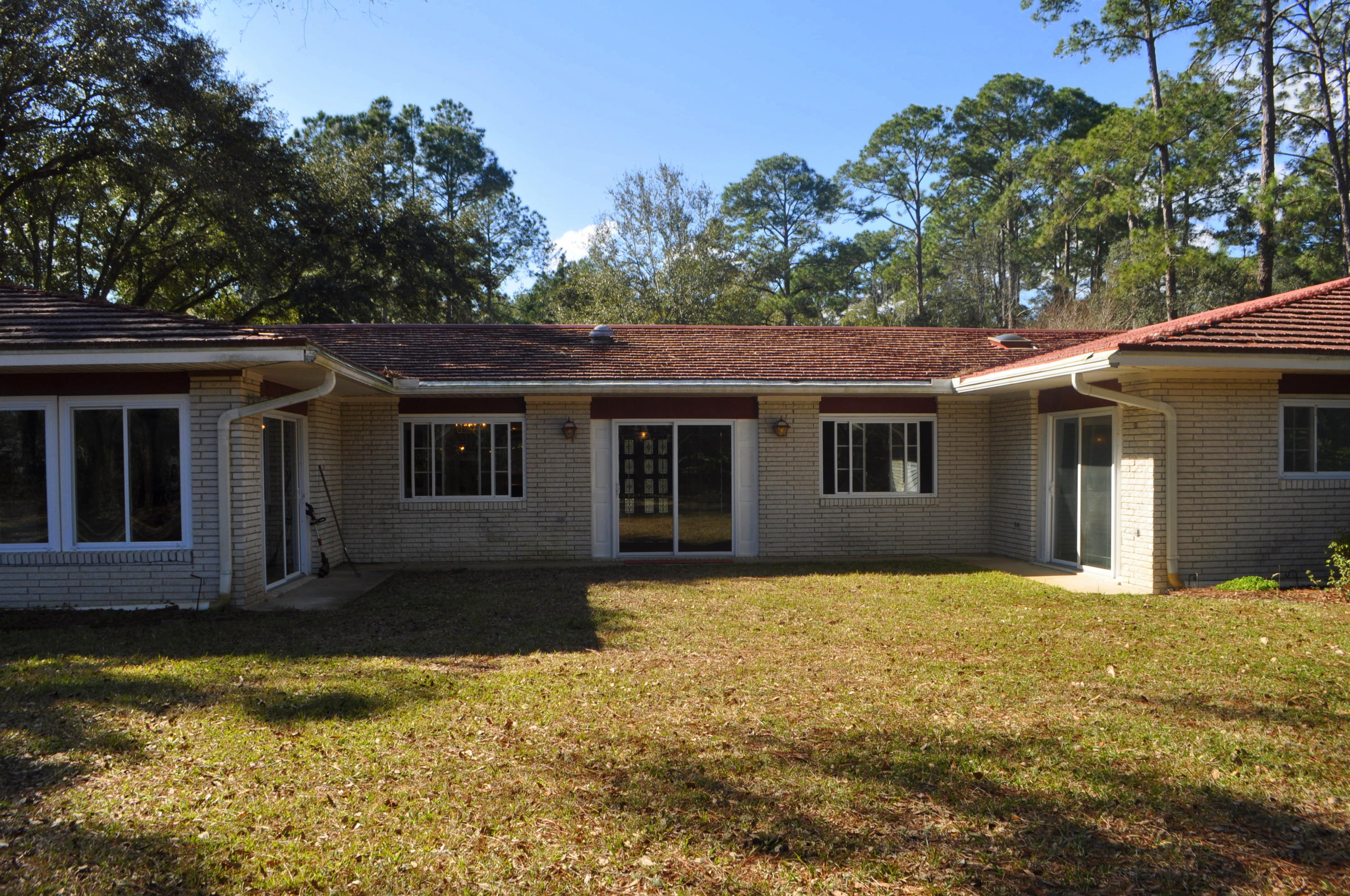 NO RECORDED SUBDIVISION - Residential