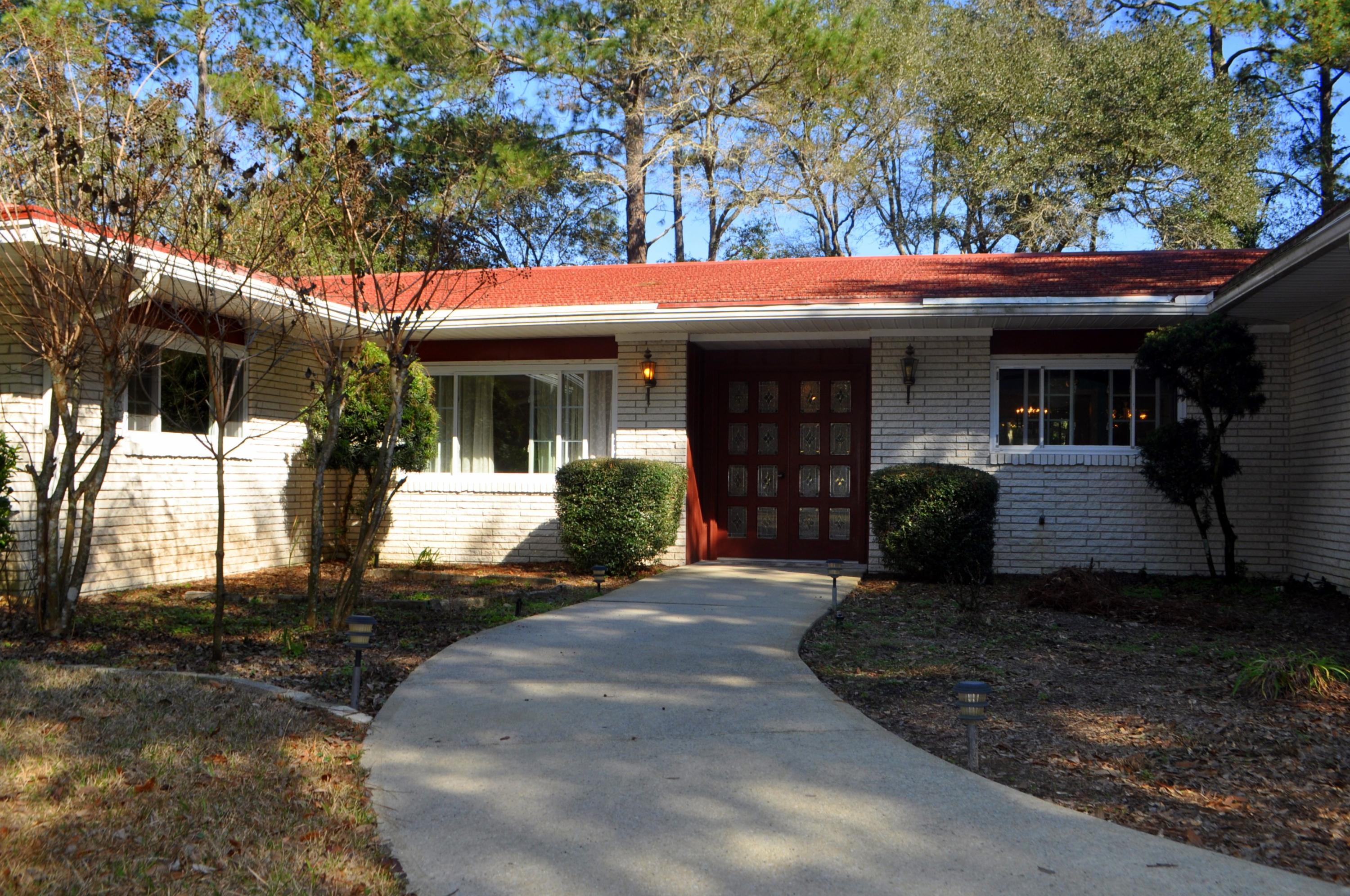 NO RECORDED SUBDIVISION - Residential