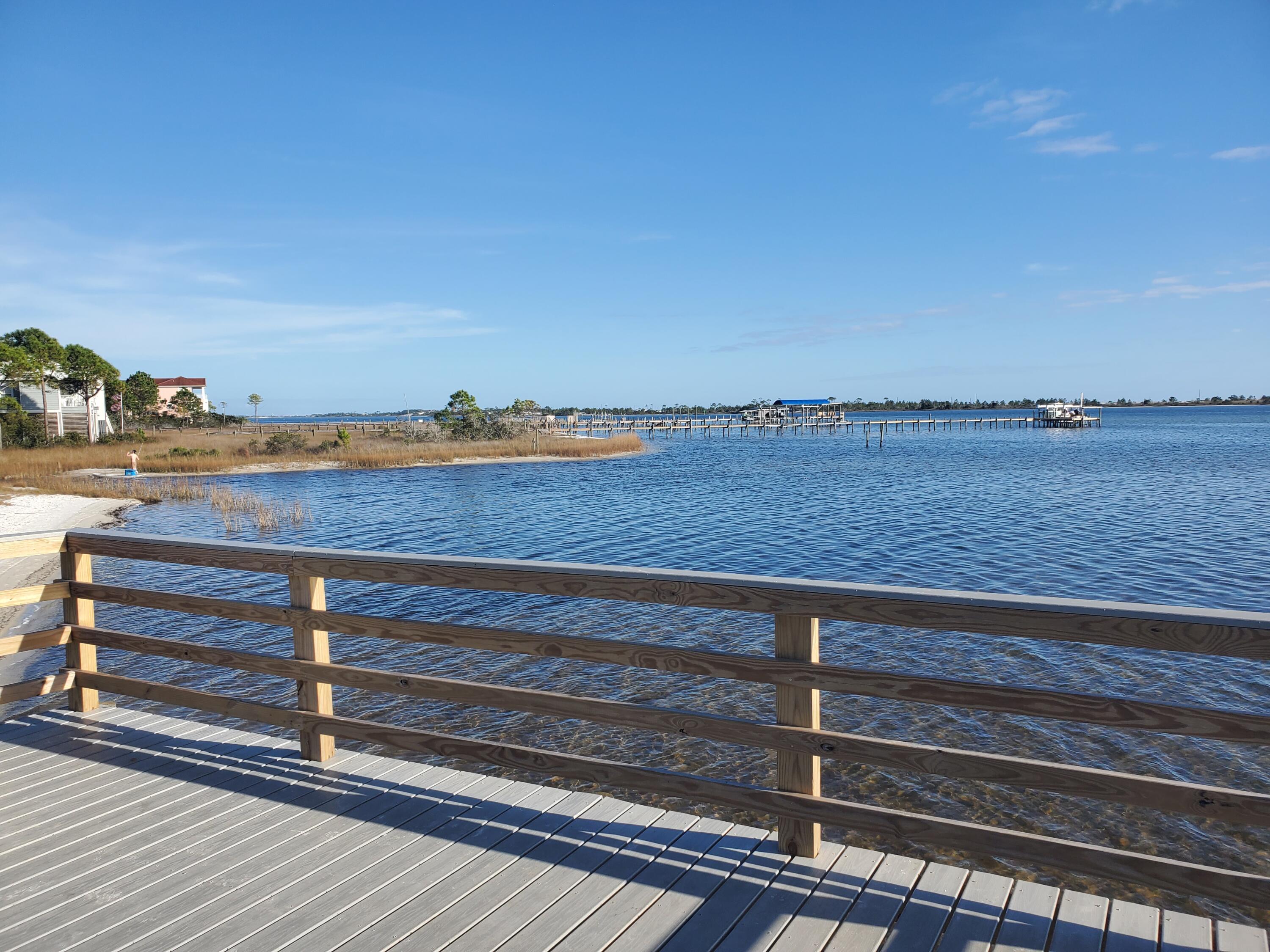 MARSH HARBOR - Residential