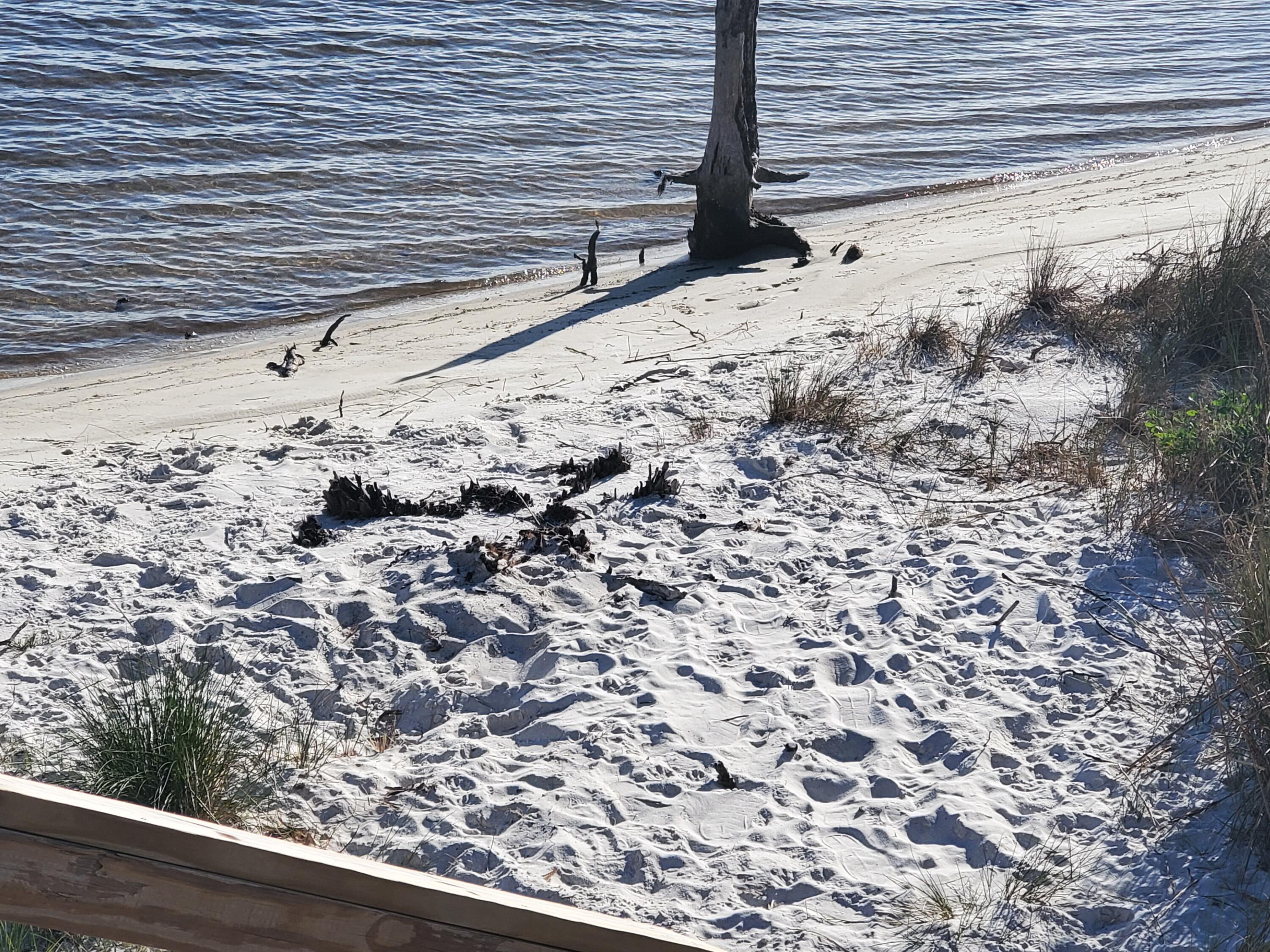 MARSH HARBOR - Residential