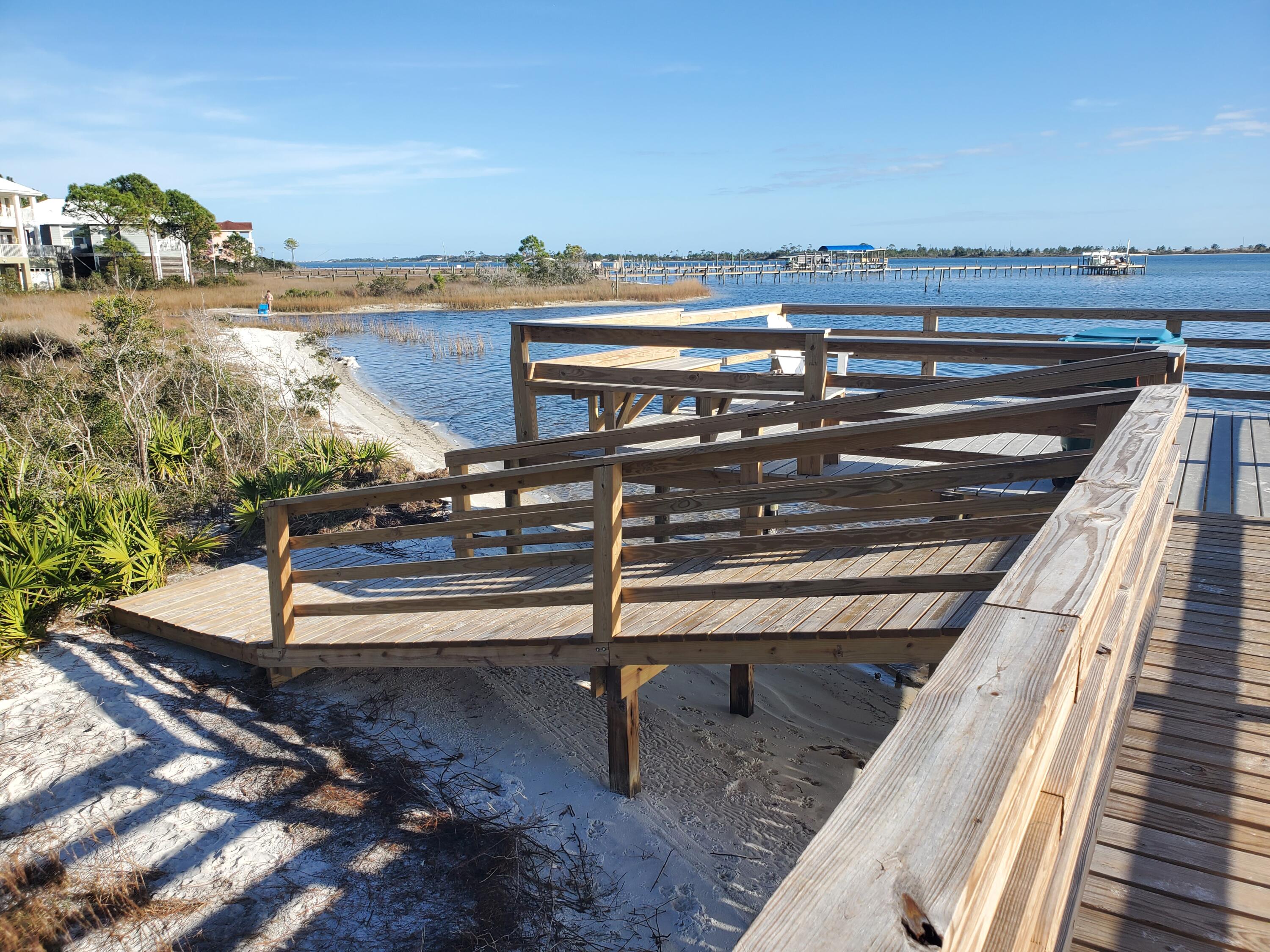 MARSH HARBOR - Residential