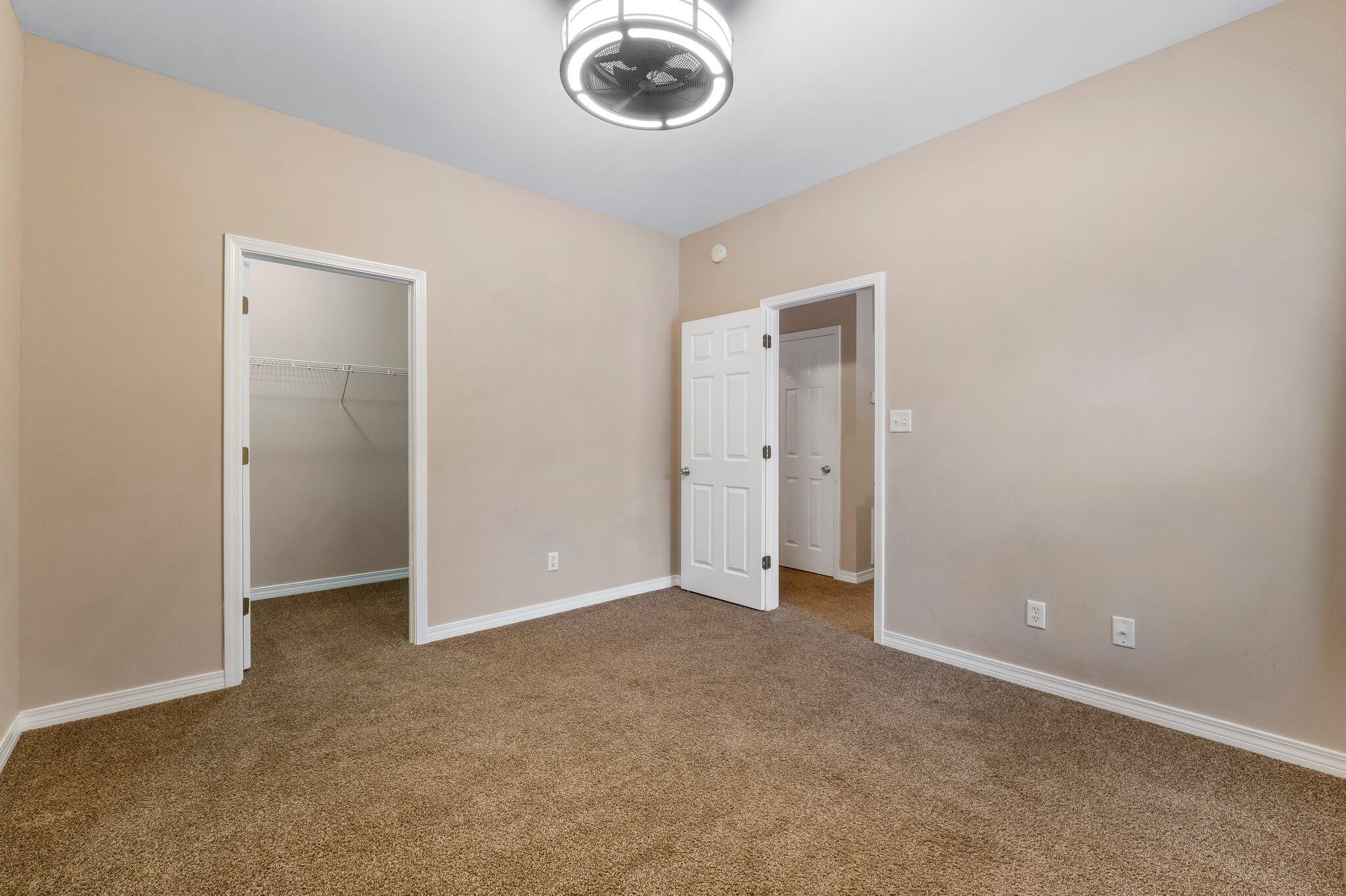 ENCHANTED ESTATES - Residential Lease