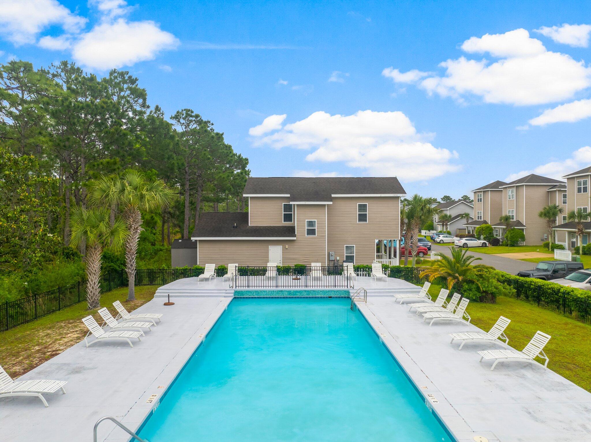 ENCHANTED ESTATES - Residential Lease