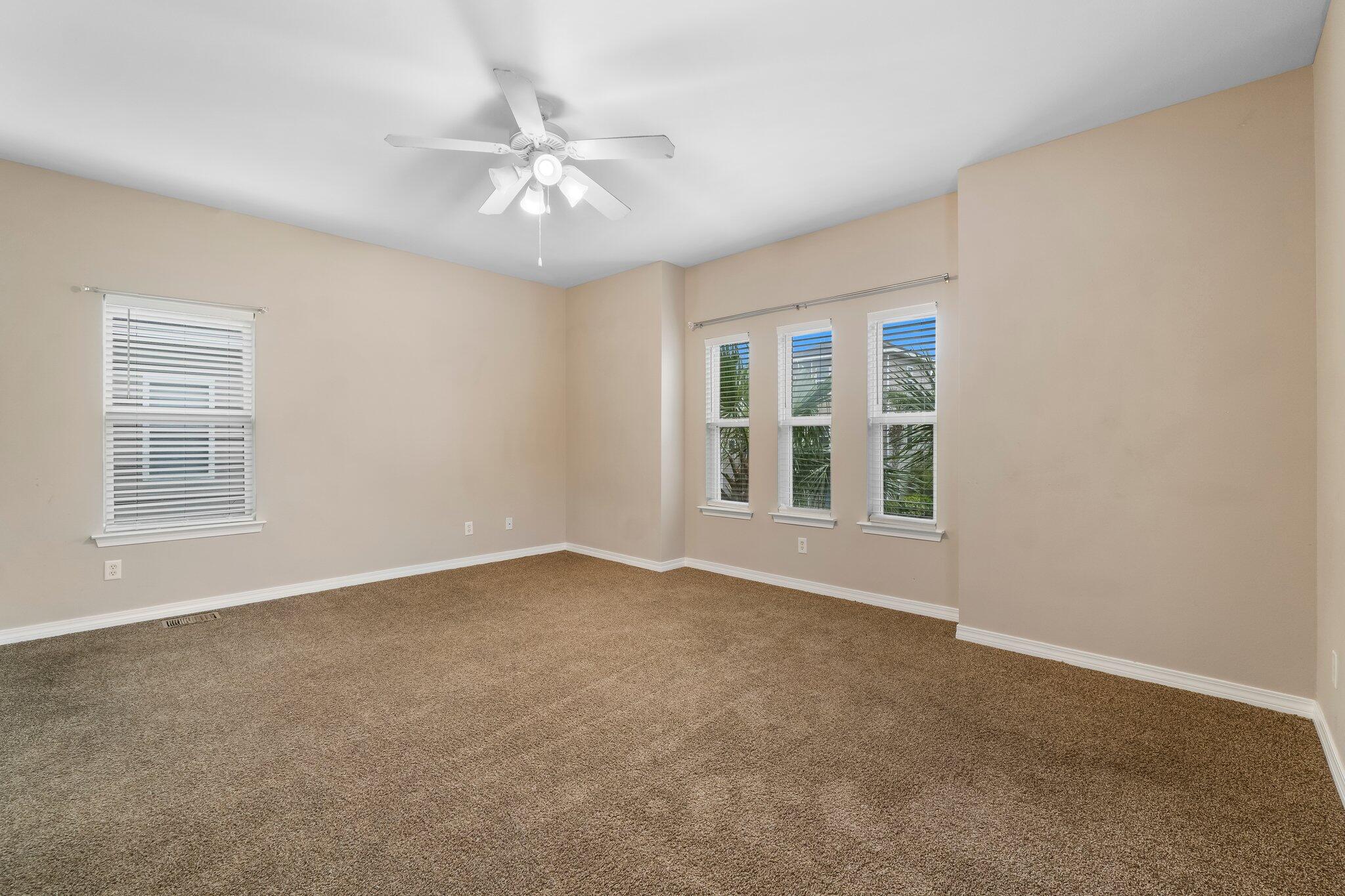 ENCHANTED ESTATES - Residential Lease