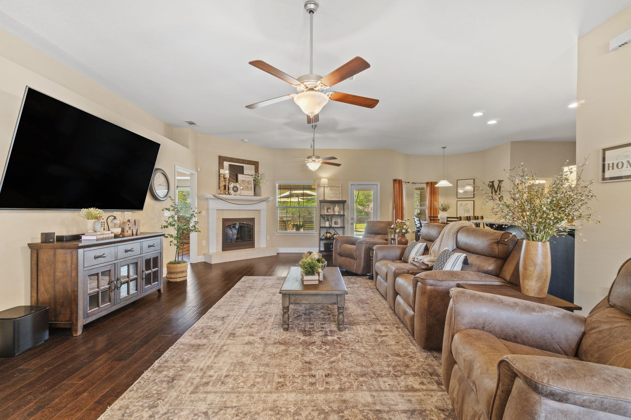 HOLLEY BY THE SEA - Residential