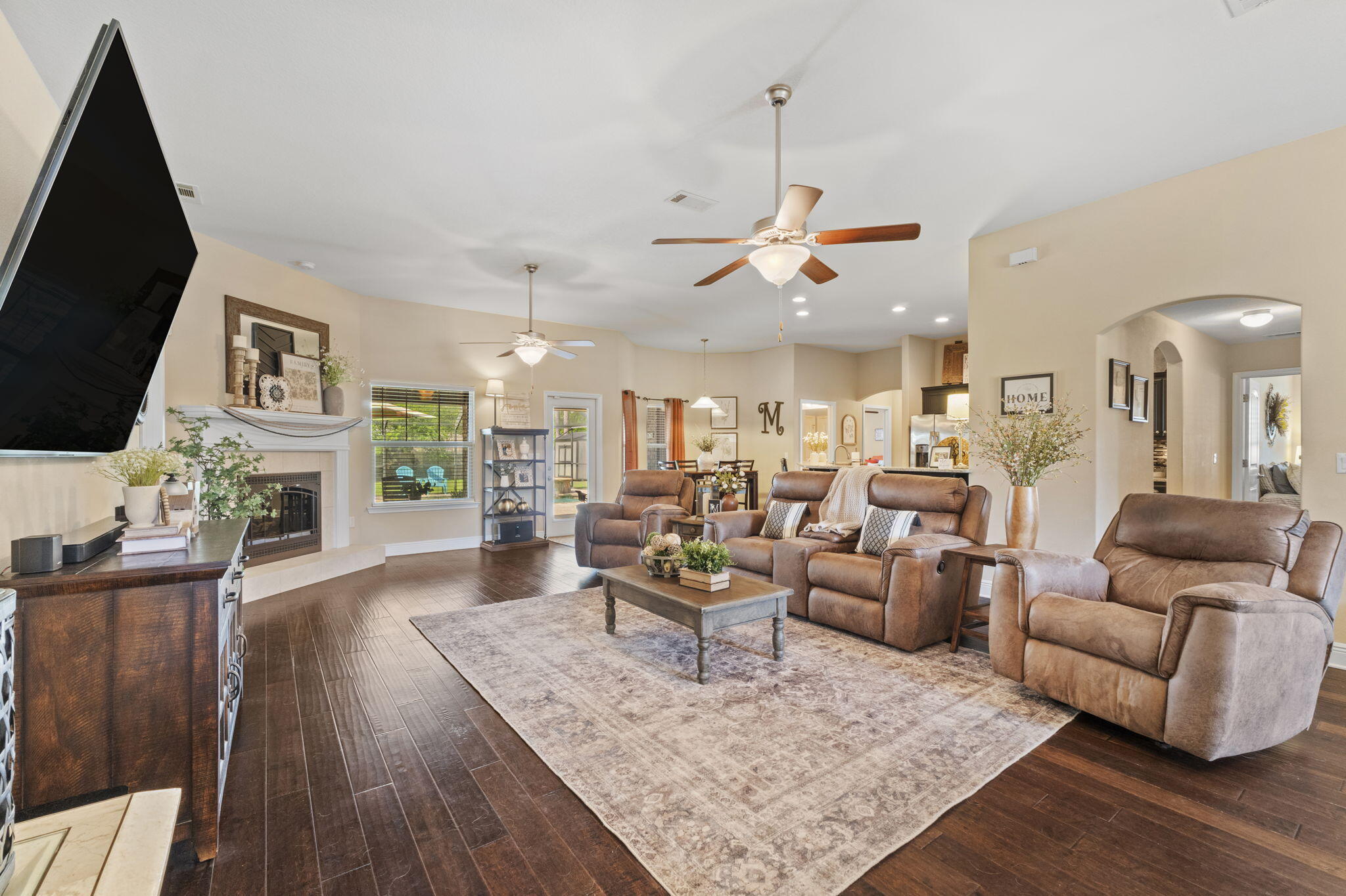 HOLLEY BY THE SEA - Residential