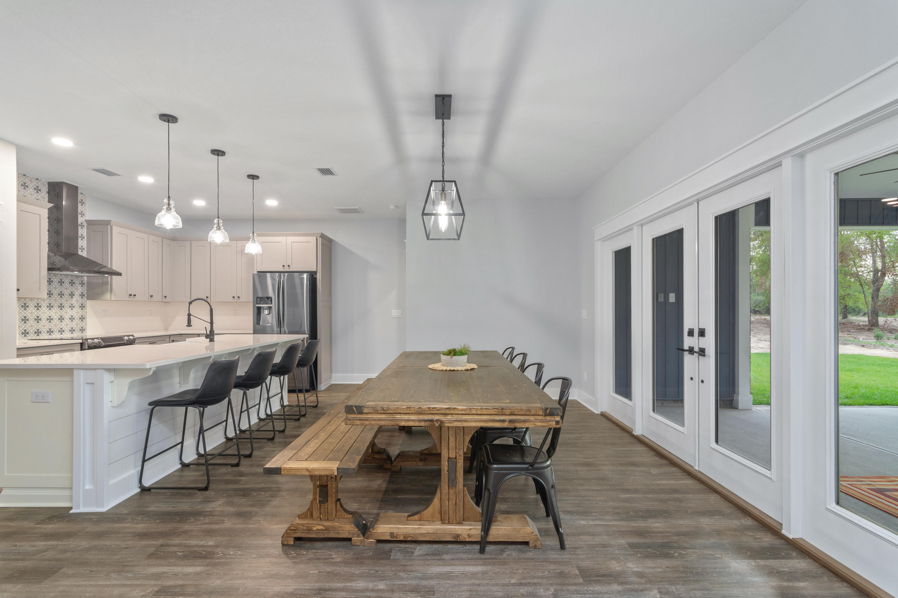 METES & BOUNDS - Residential