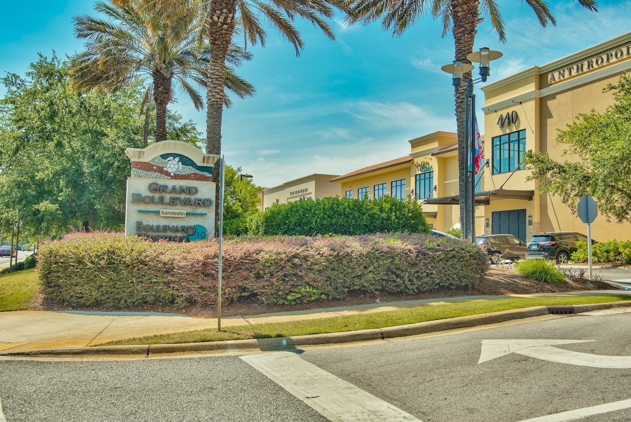 TIDES AT TOPS'L - Residential