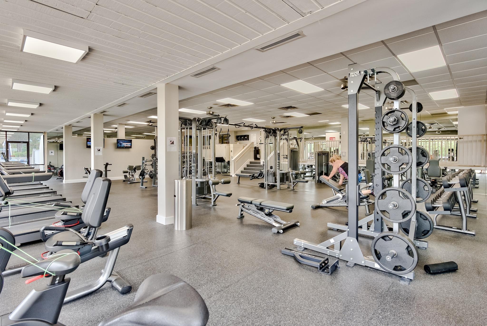 TIDES AT TOPS'L - Residential