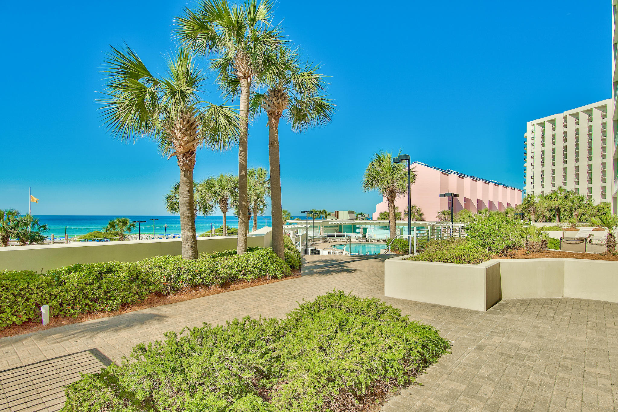 TIDES AT TOPS'L - Residential