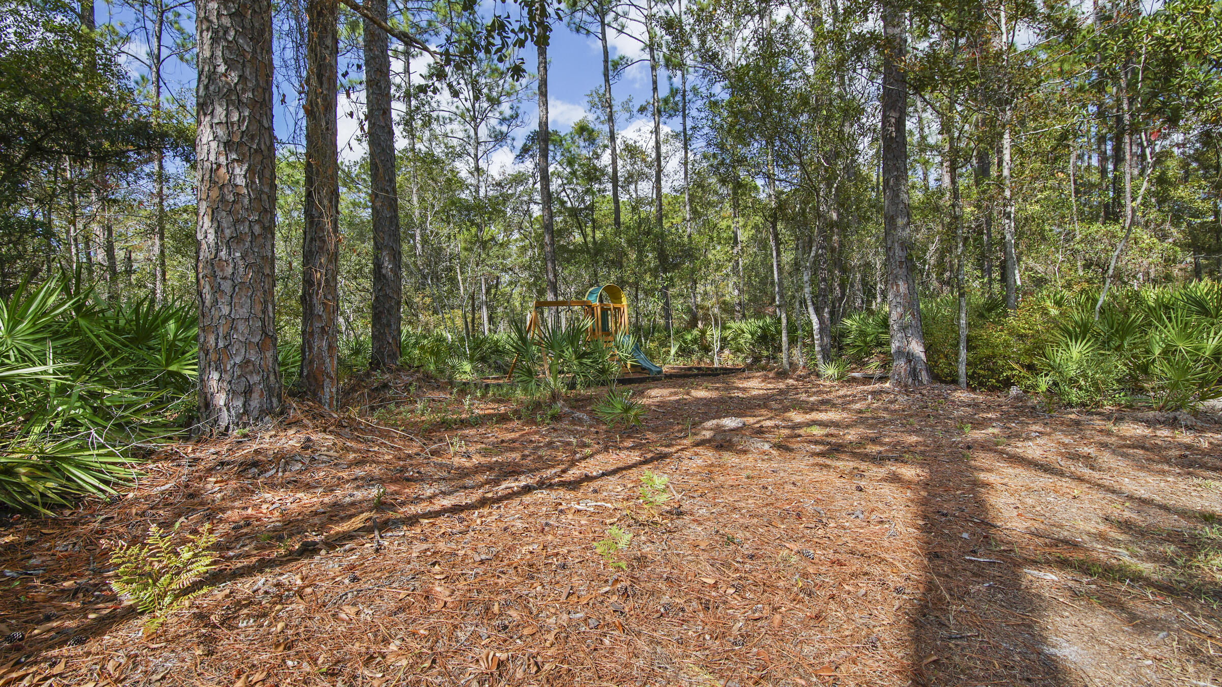 CROSS CREEK SHORES - Residential