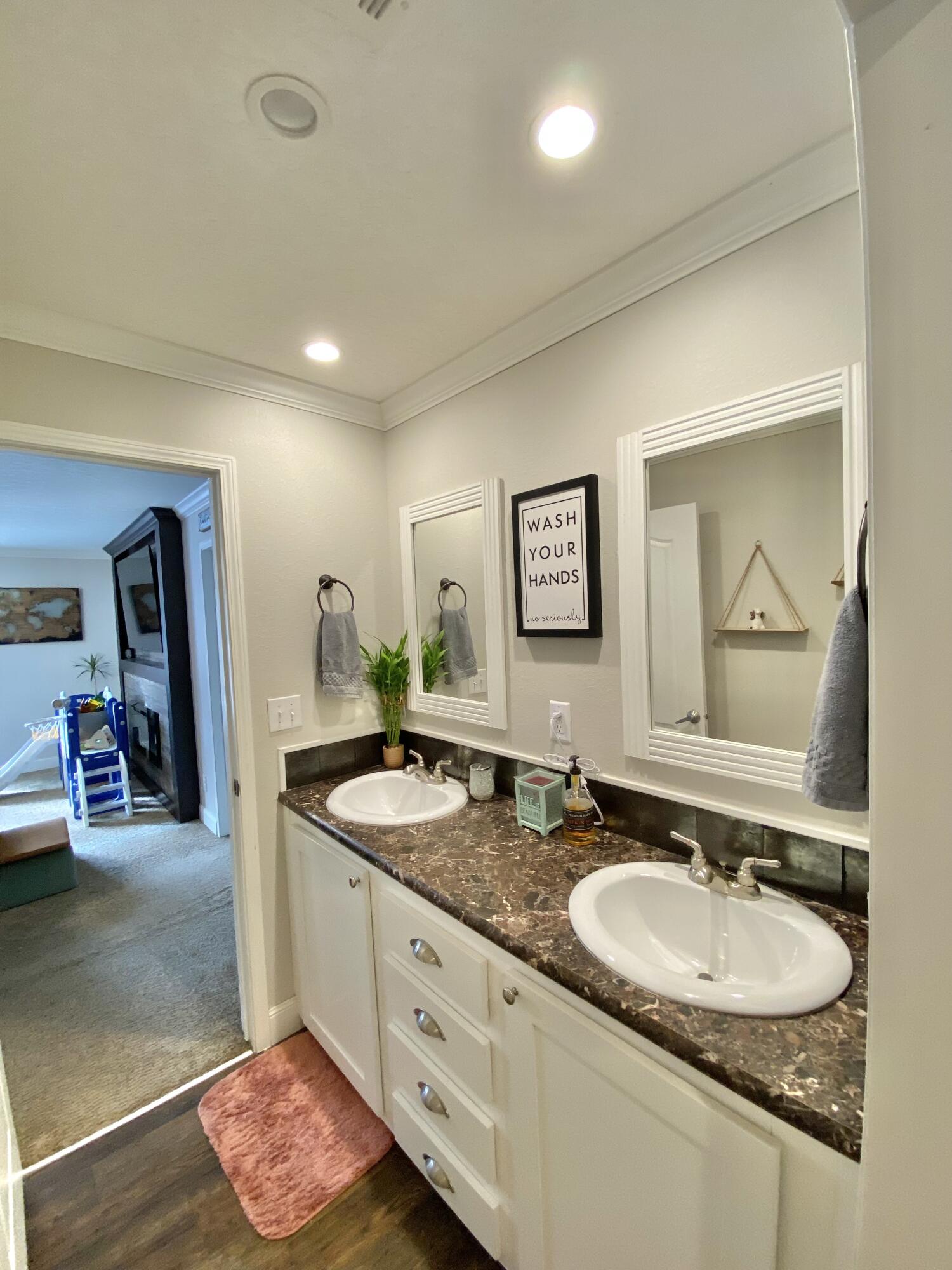 Juniper Lake Estates, Unit 6 of Oakwood Hills - Residential