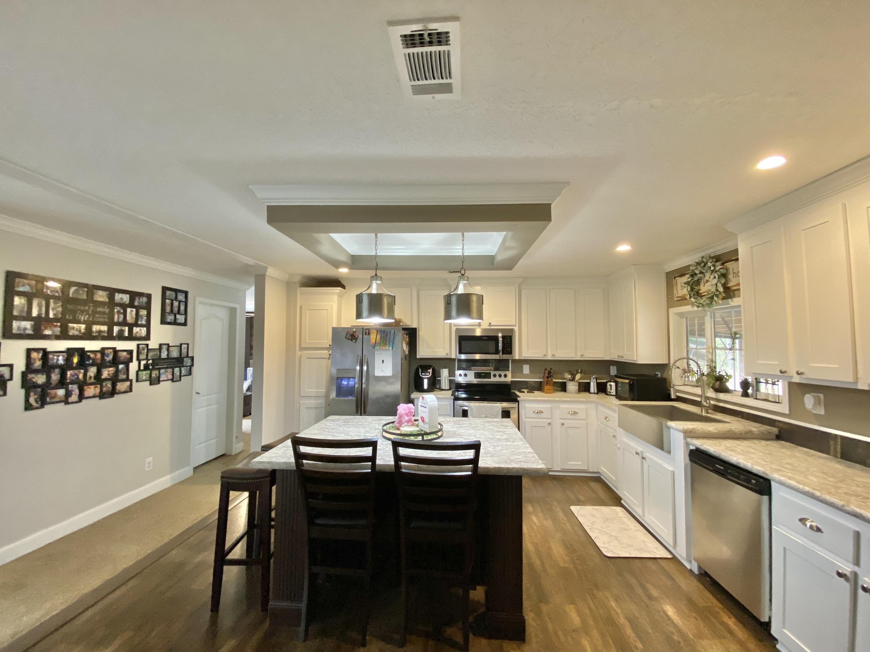 Juniper Lake Estates, Unit 6 of Oakwood Hills - Residential