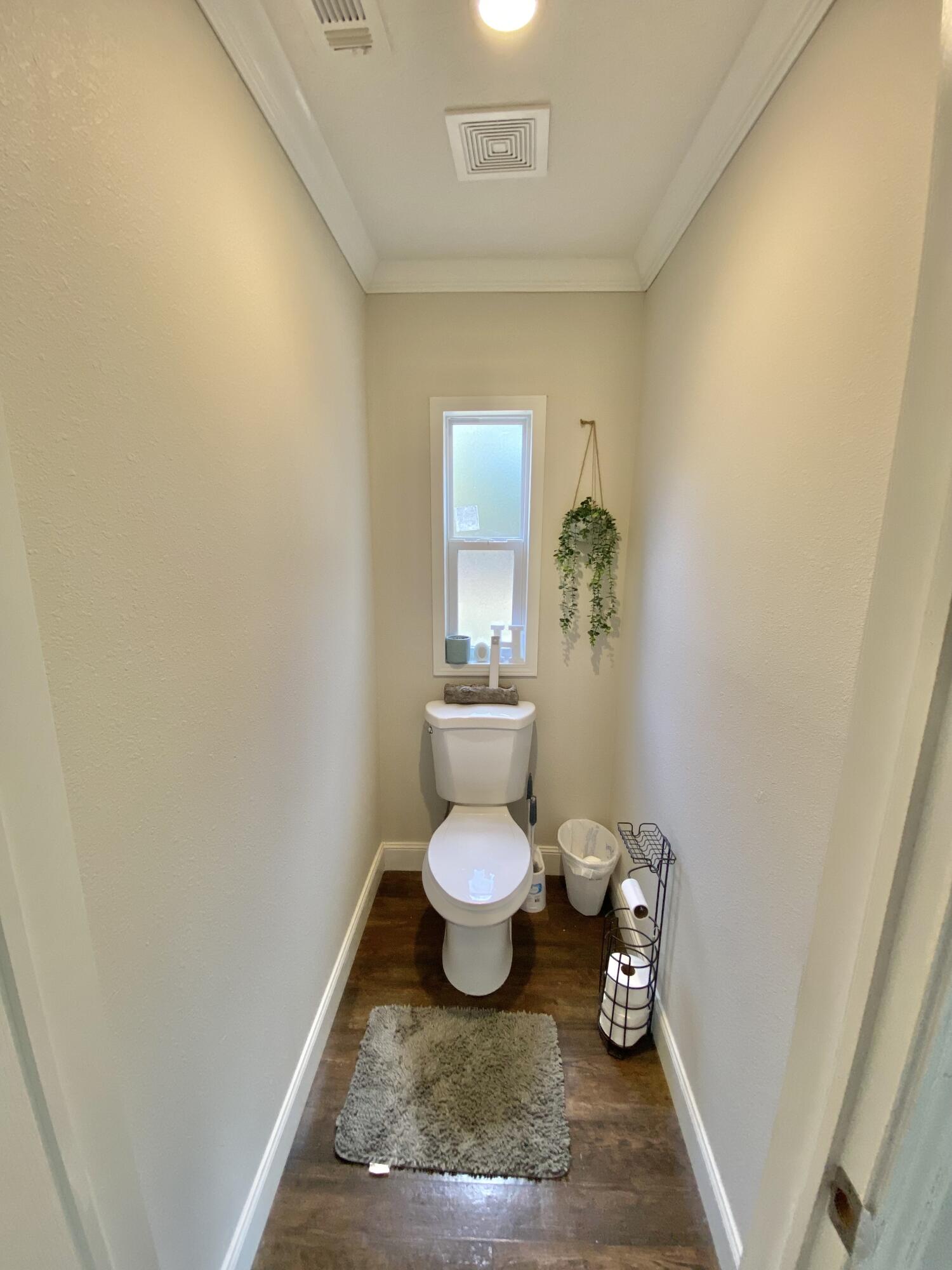 Juniper Lake Estates, Unit 6 of Oakwood Hills - Residential