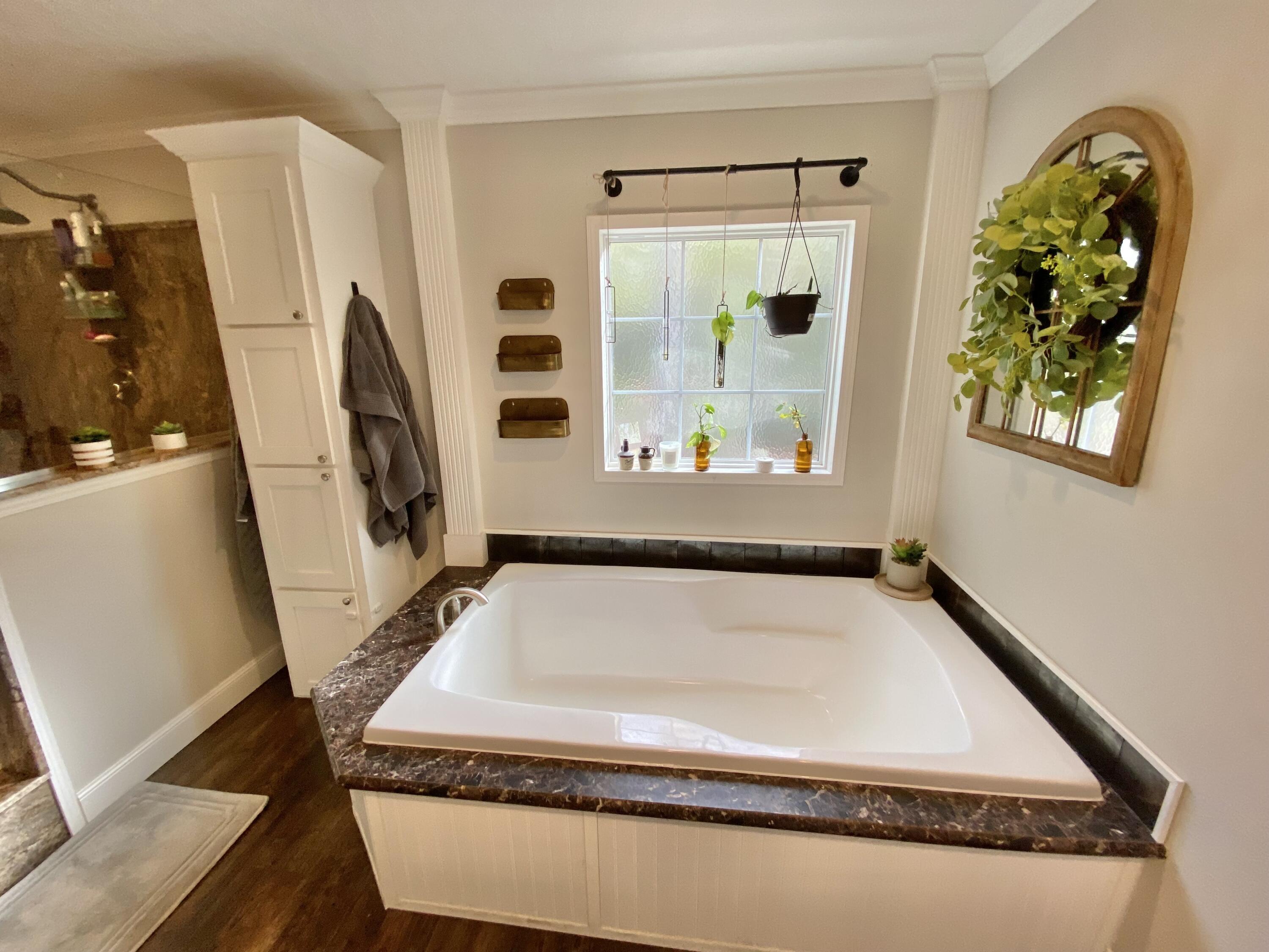 Juniper Lake Estates, Unit 6 of Oakwood Hills - Residential