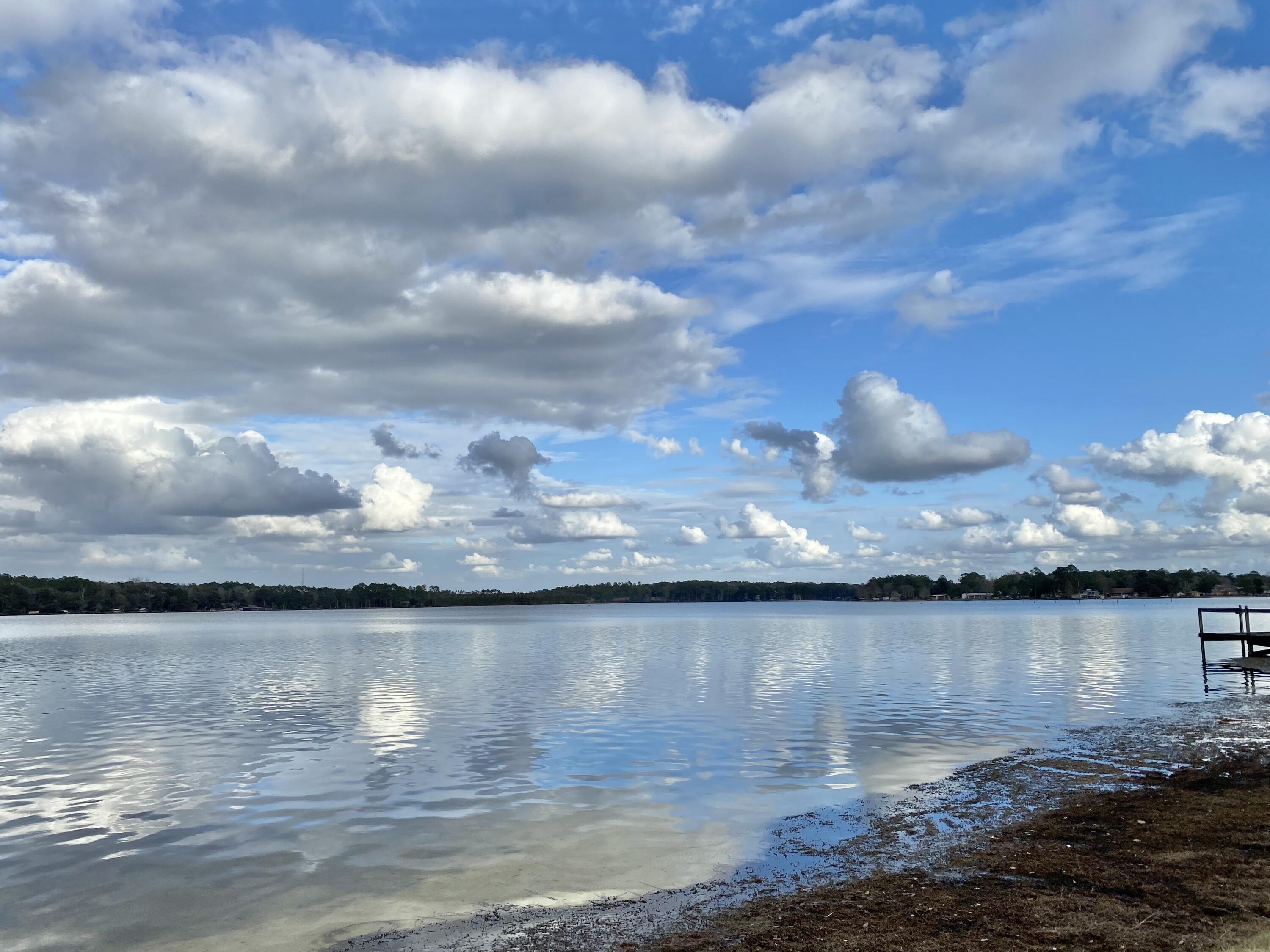 Juniper Lake Estates, Unit 6 of Oakwood Hills - Residential