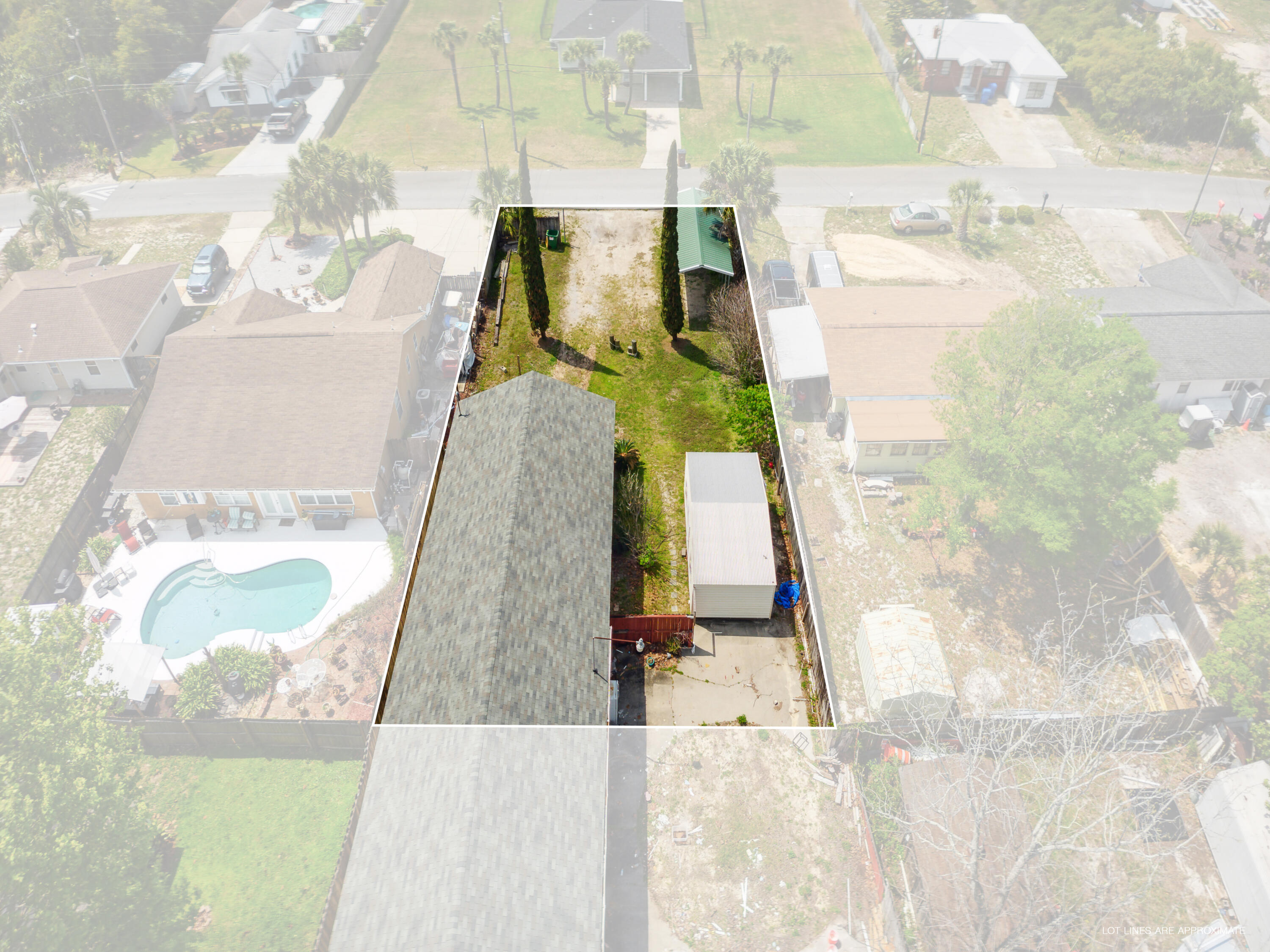 NO RECORDED SUBDIVISION - Land