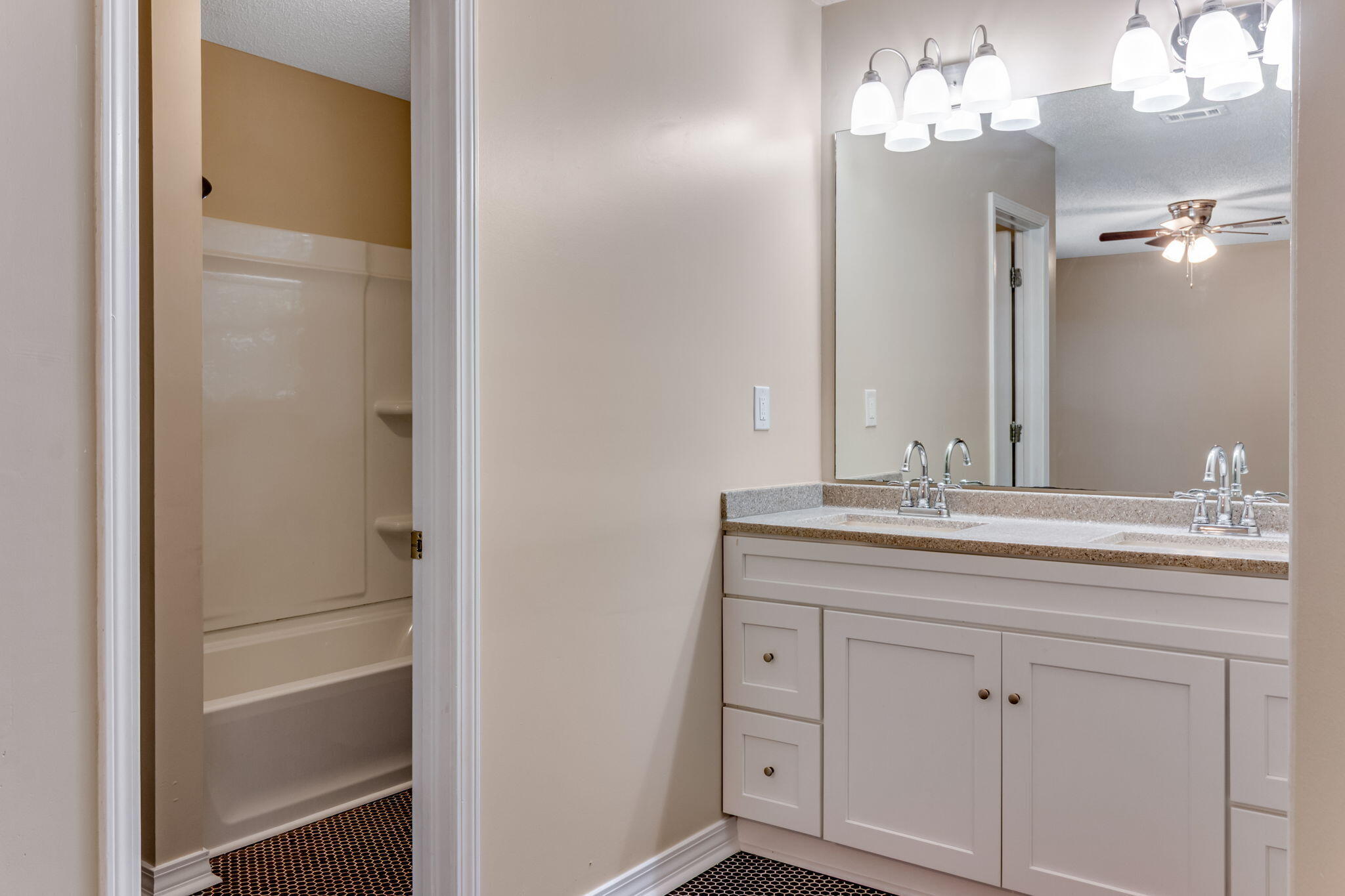 SOUTHVIEW ESTATES PH 2 - Residential