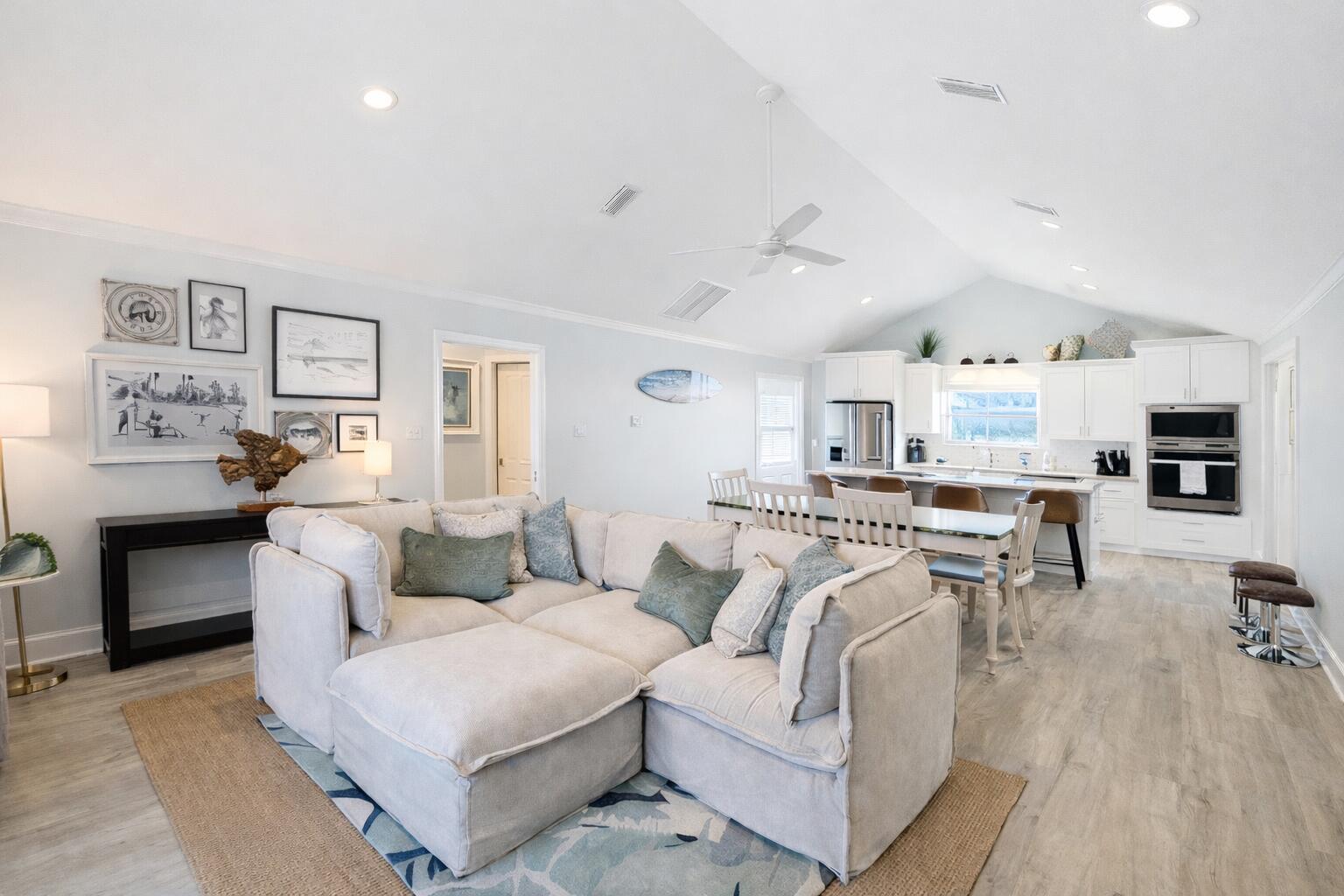 Feather Sound - Residential