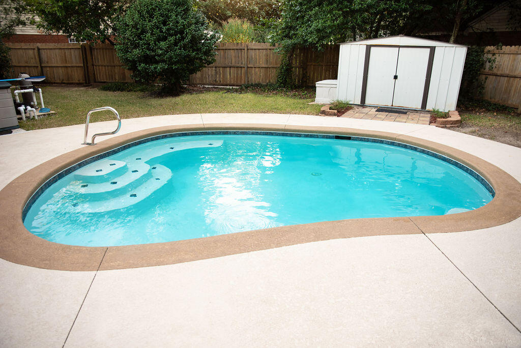 PARKWOOD COURT AT BLUEWATER BAY - Residential