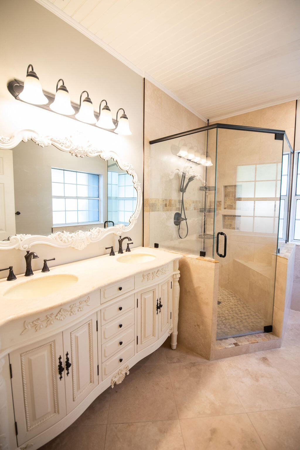 PARKWOOD COURT AT BLUEWATER BAY - Residential